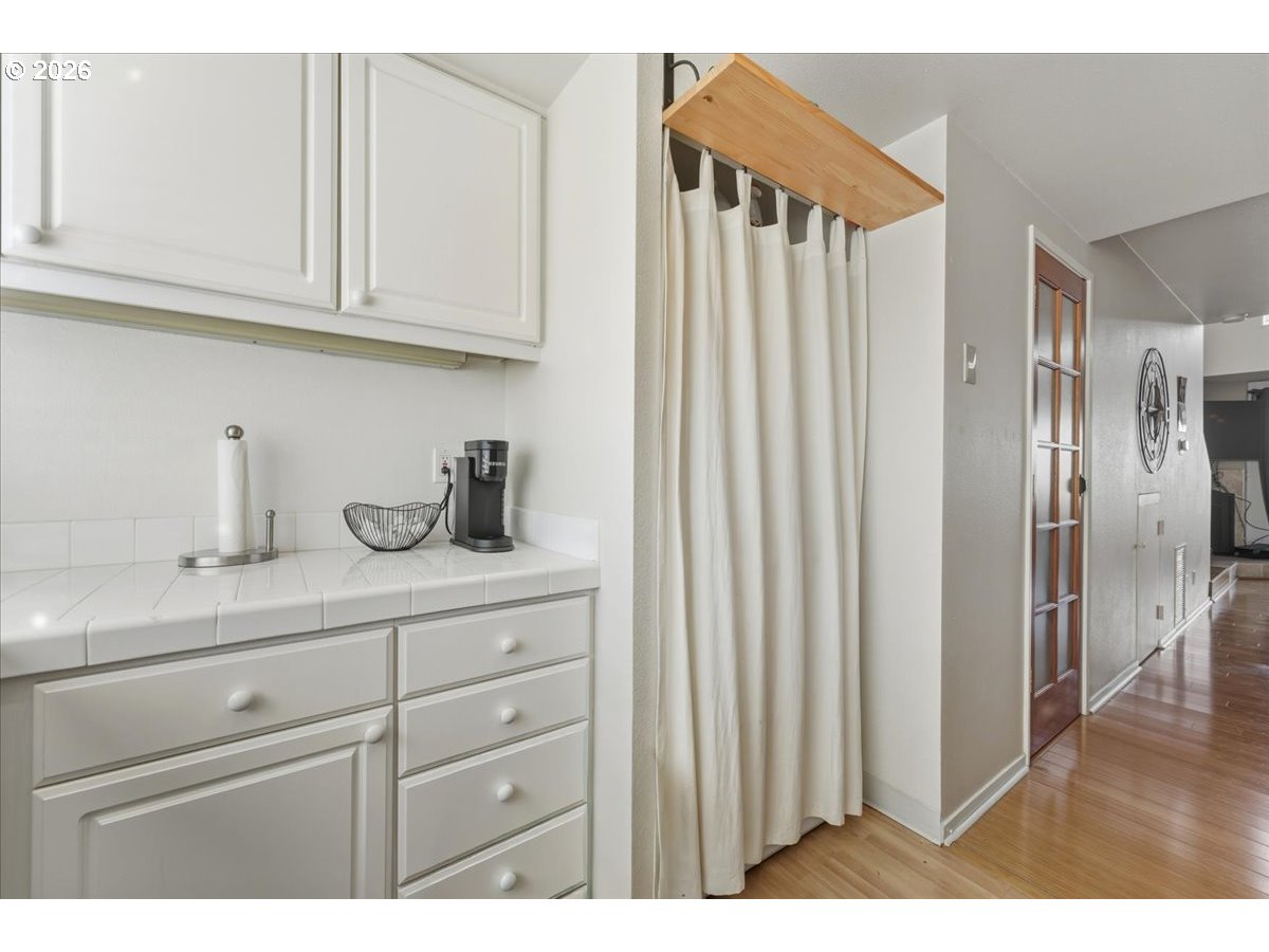 Photo #7: 698303155 Listing: Photo #7