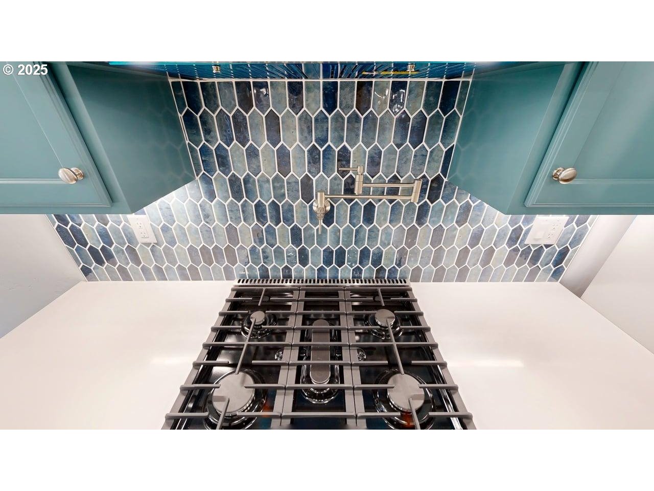 1232 Lighthouse LN, Brookings, OR, 97415