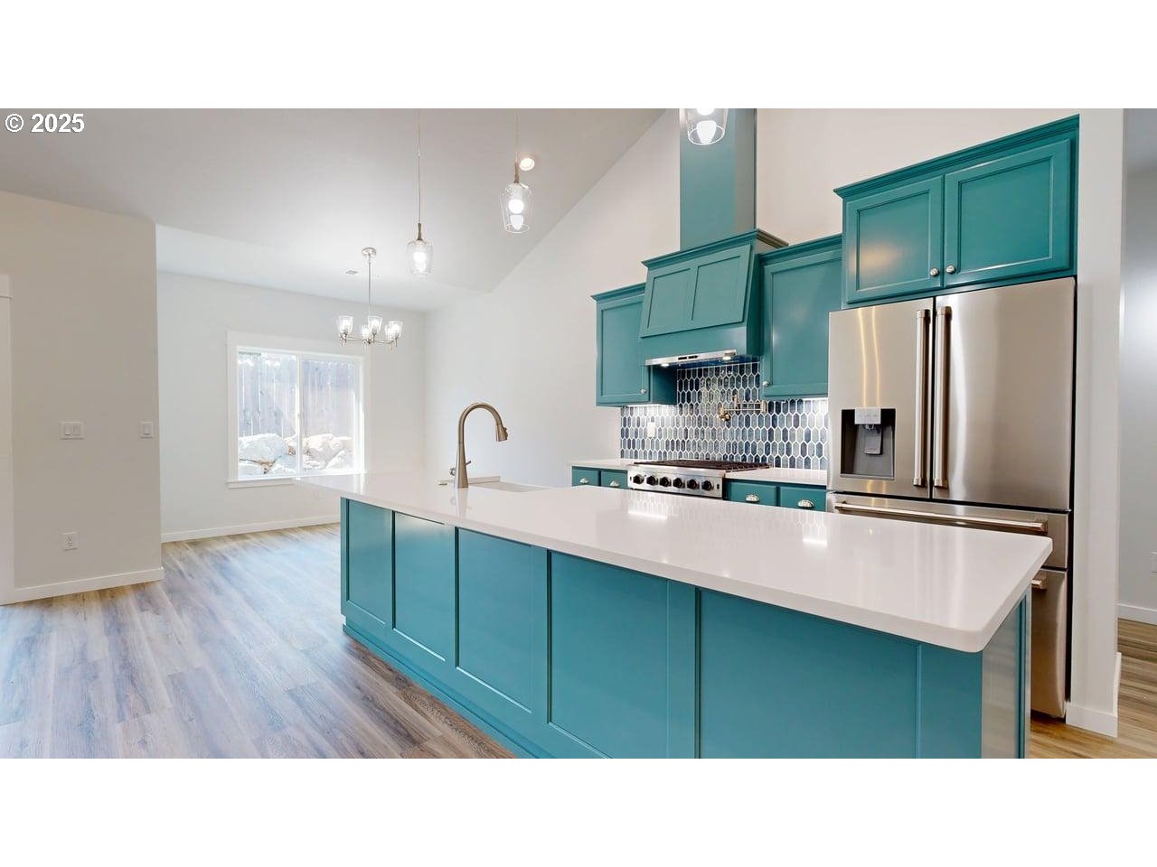 1232 Lighthouse LN, Brookings, OR, 97415