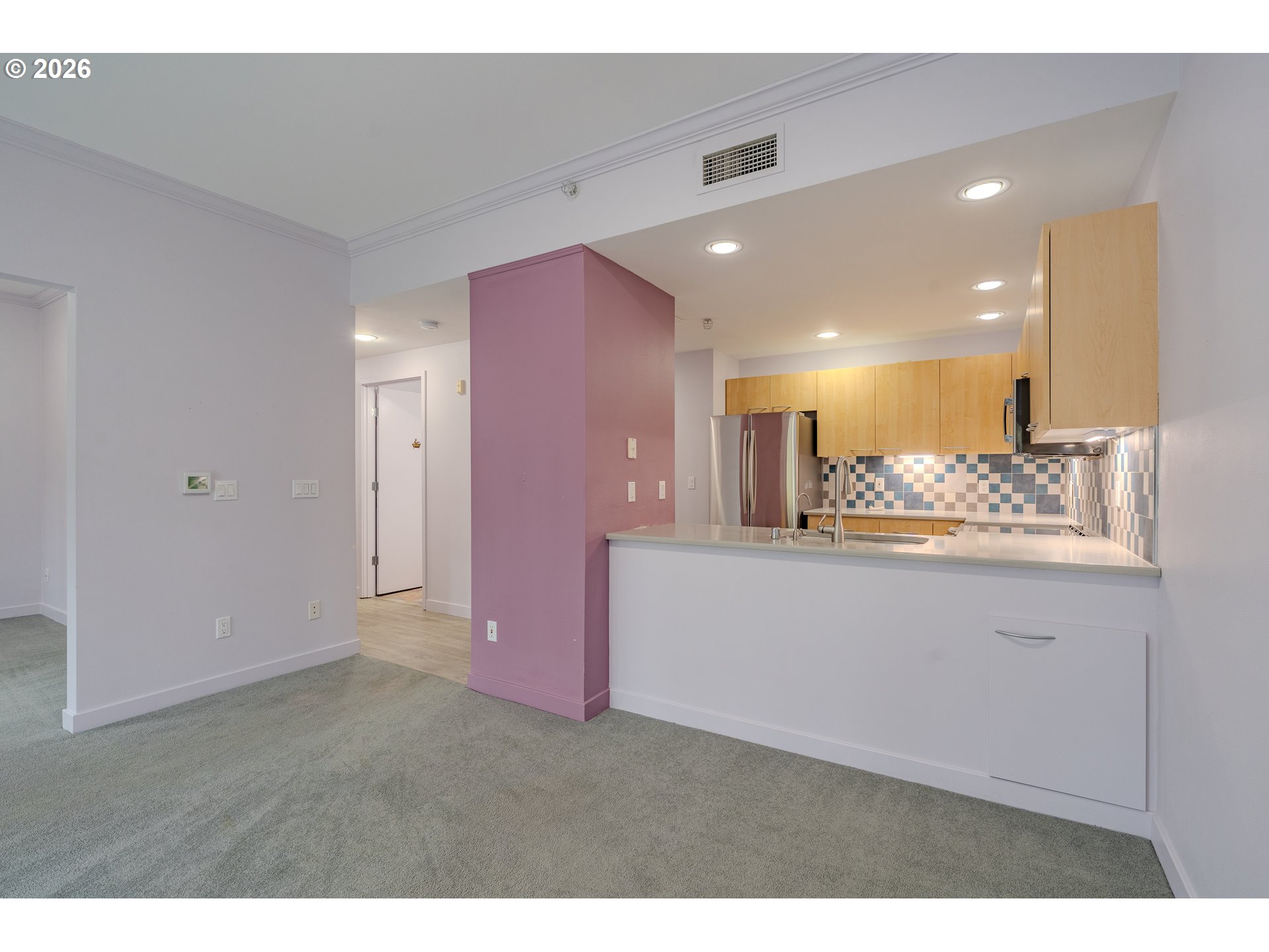 Photo #9: 698453038 Listing: Photo #9