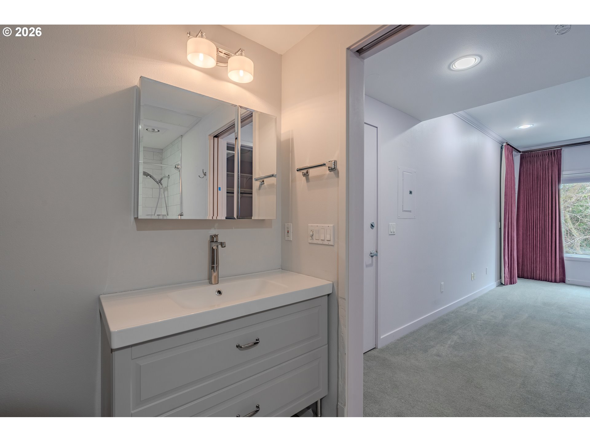 Photo #38: 698453038 Listing: Photo #38