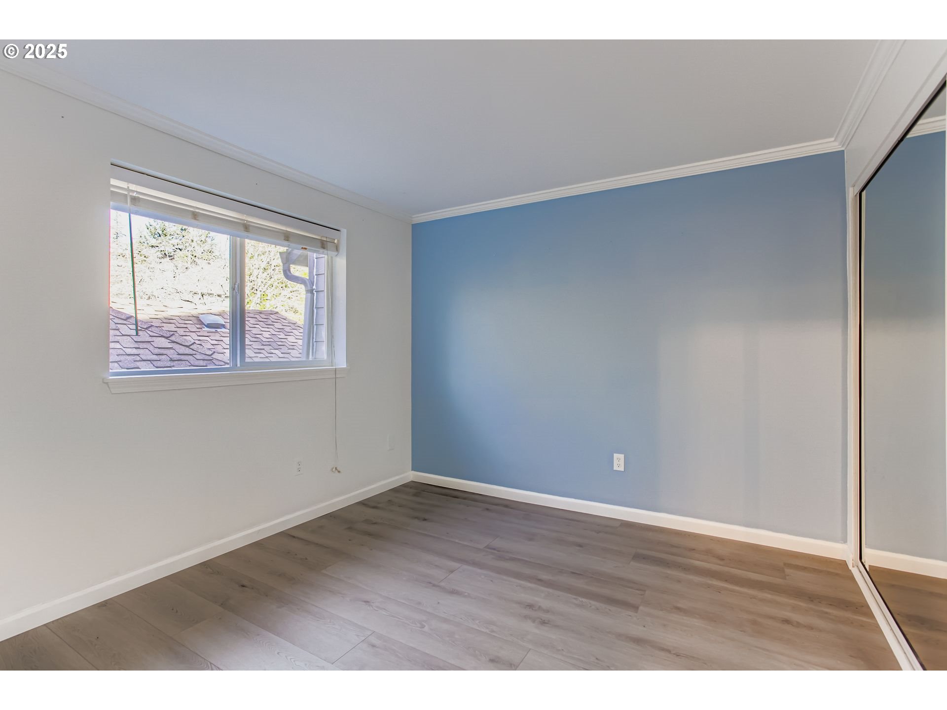 3990 CARMAN DR, Lake Oswego, OR, 97035 3990 CARMAN DR, Lake Oswego, OR, 97035