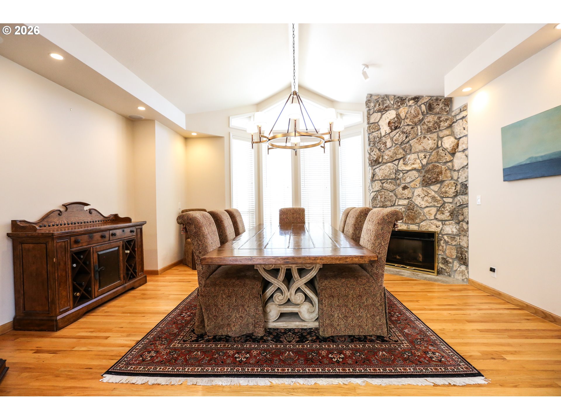 Property photo 9 of 48