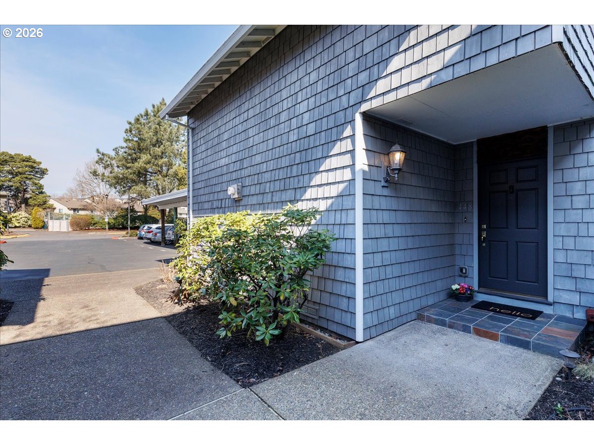 Photo #1: 698761177 Listing: Photo #1