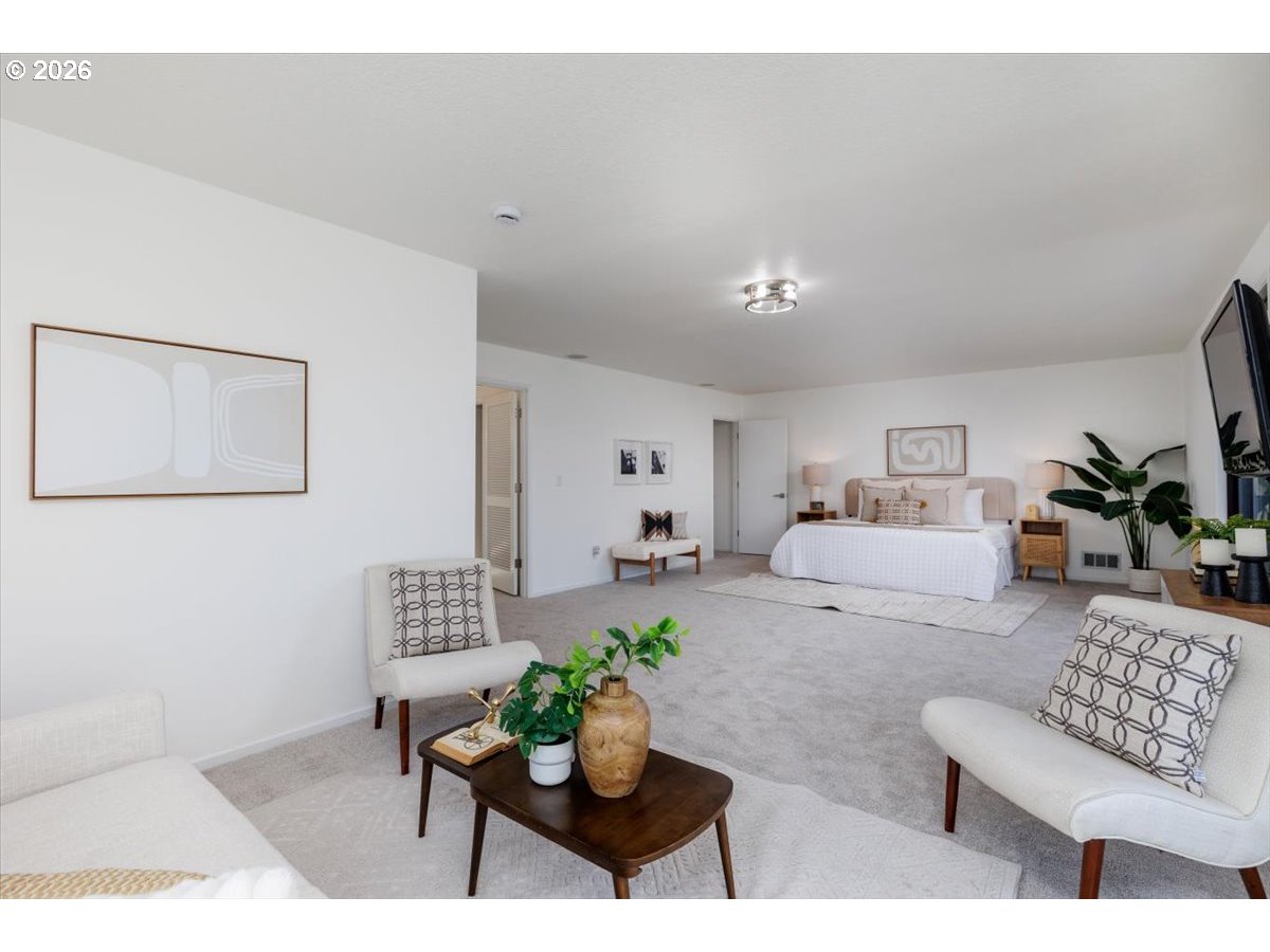 Photo #13: 698761177 Listing: Photo #13