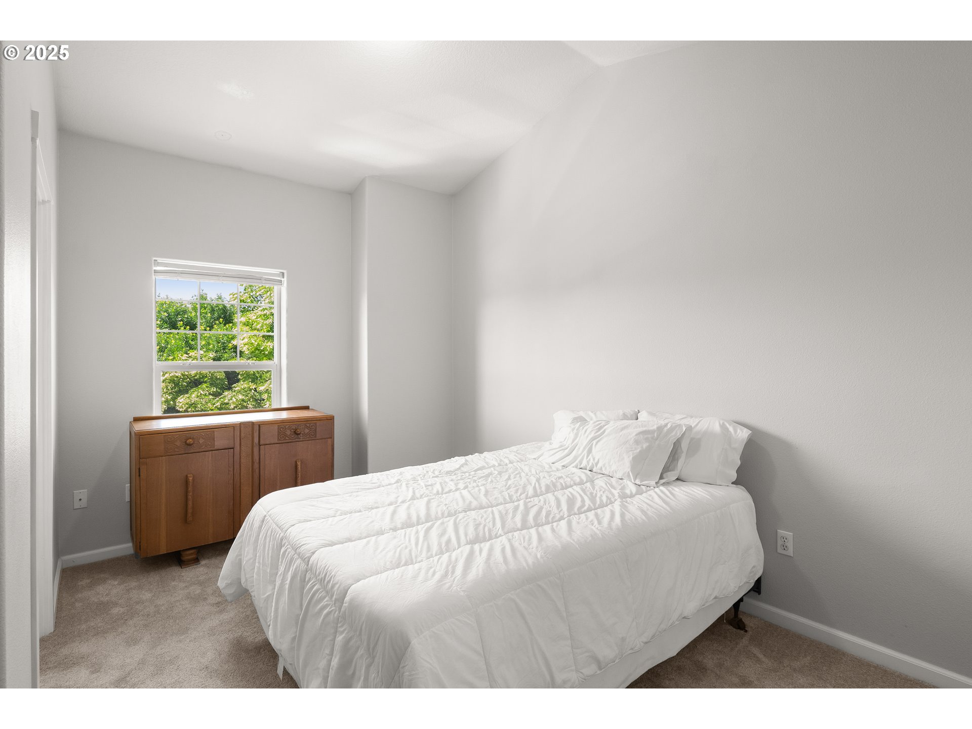 Photo #14: 698859523 Listing: Photo #14
