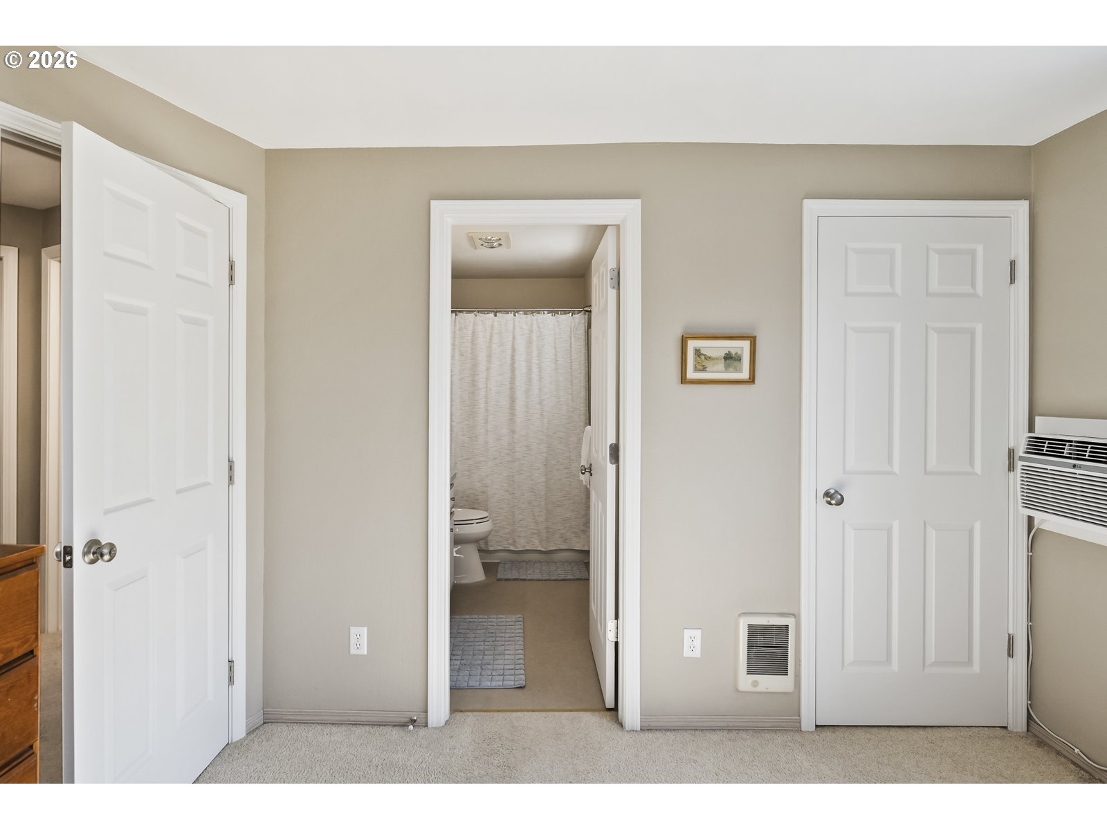 Photo #31: 698935545 Listing: Photo #31