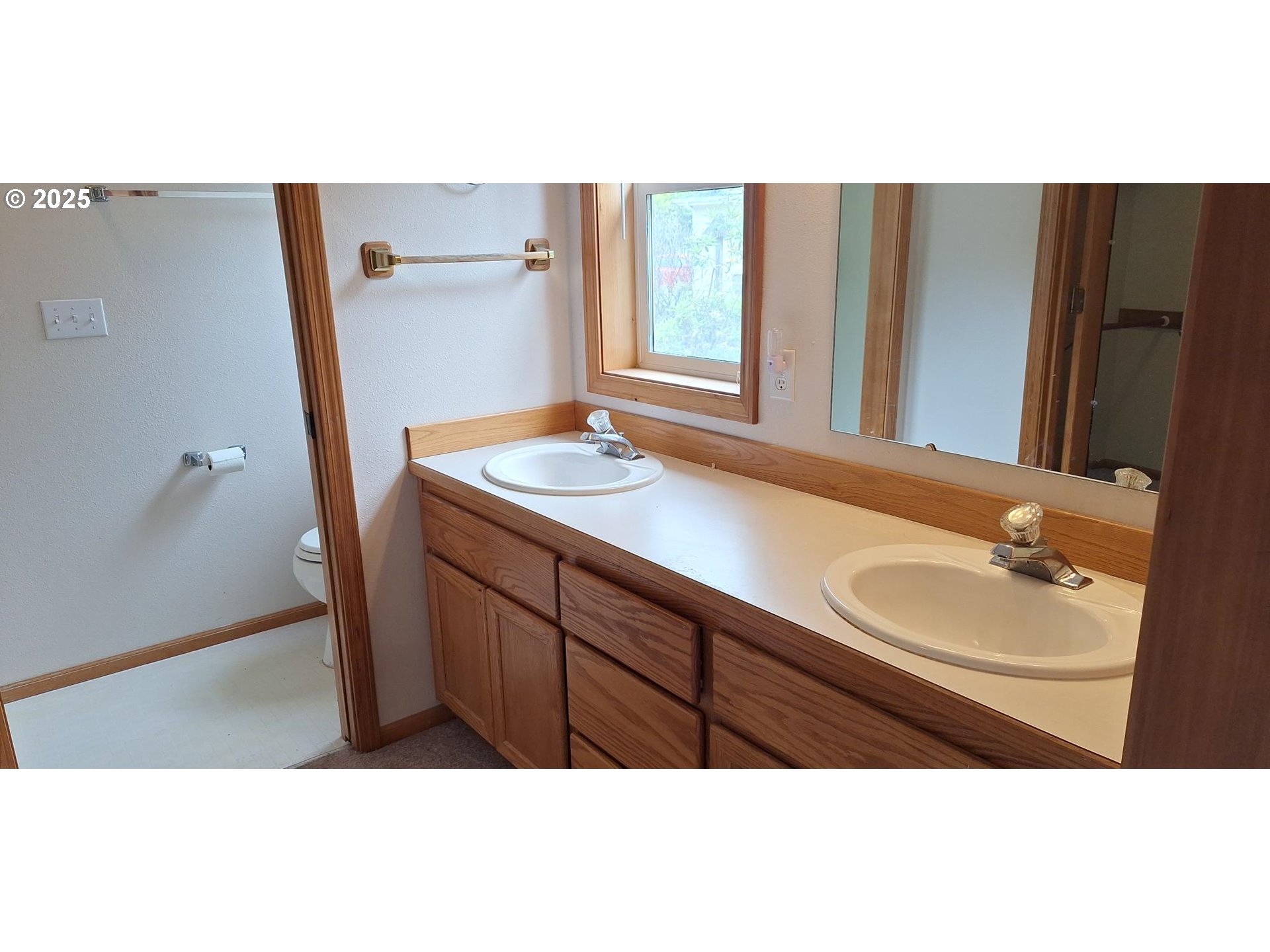 3890 SPRUCE ST, Florence, OR, 97439