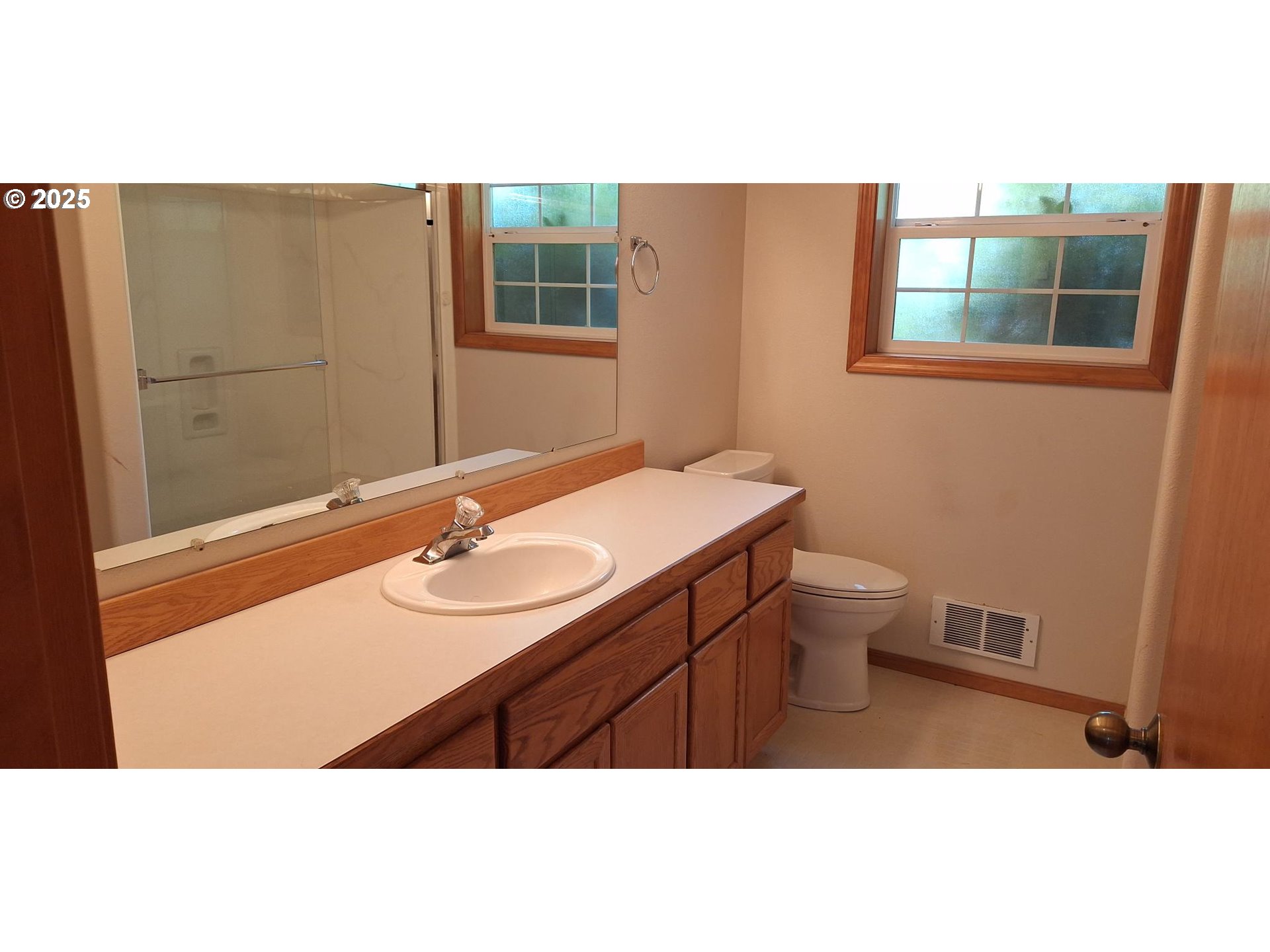 3890 SPRUCE ST, Florence, OR, 97439