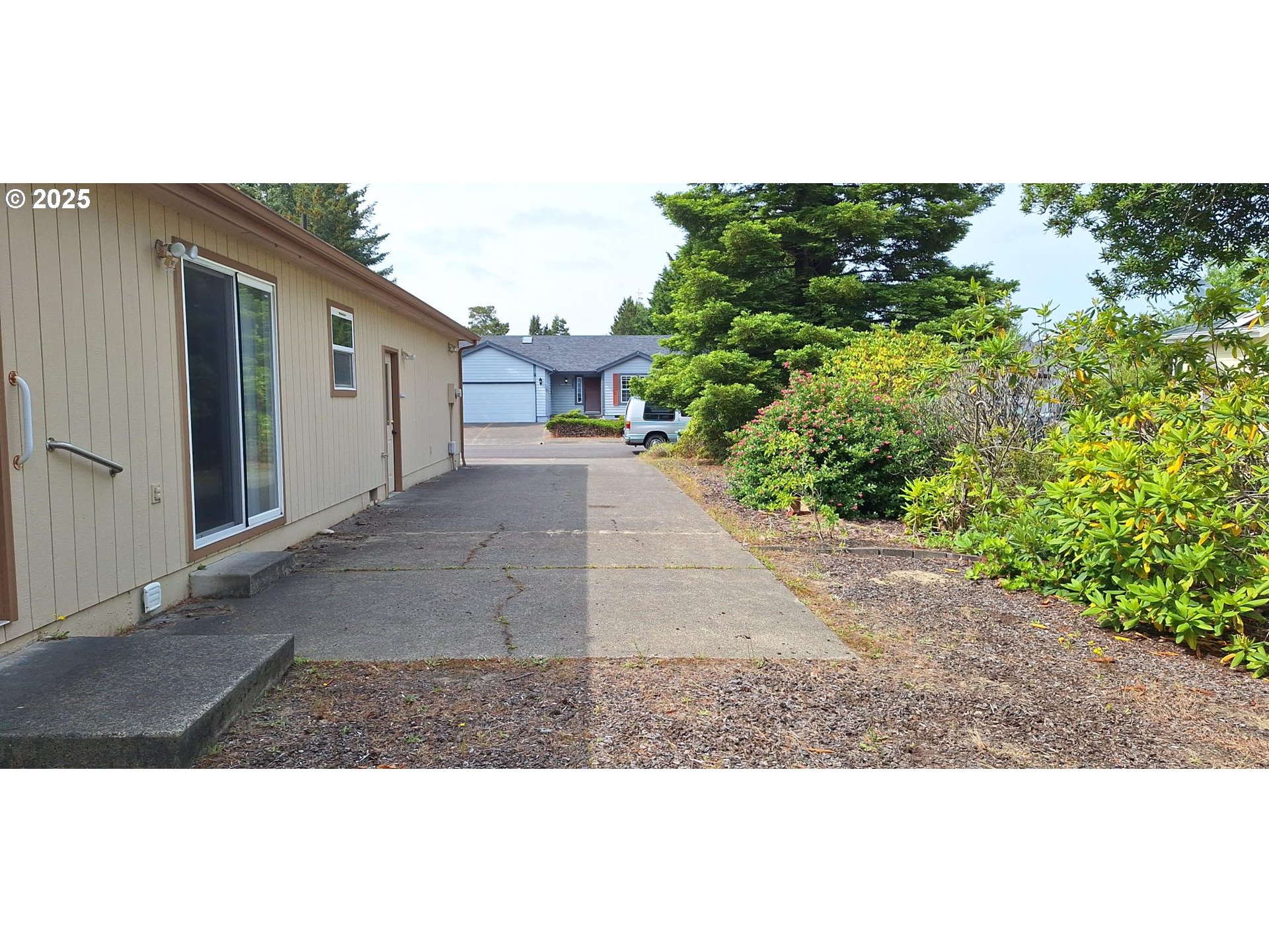 3890 SPRUCE ST, Florence, OR, 97439