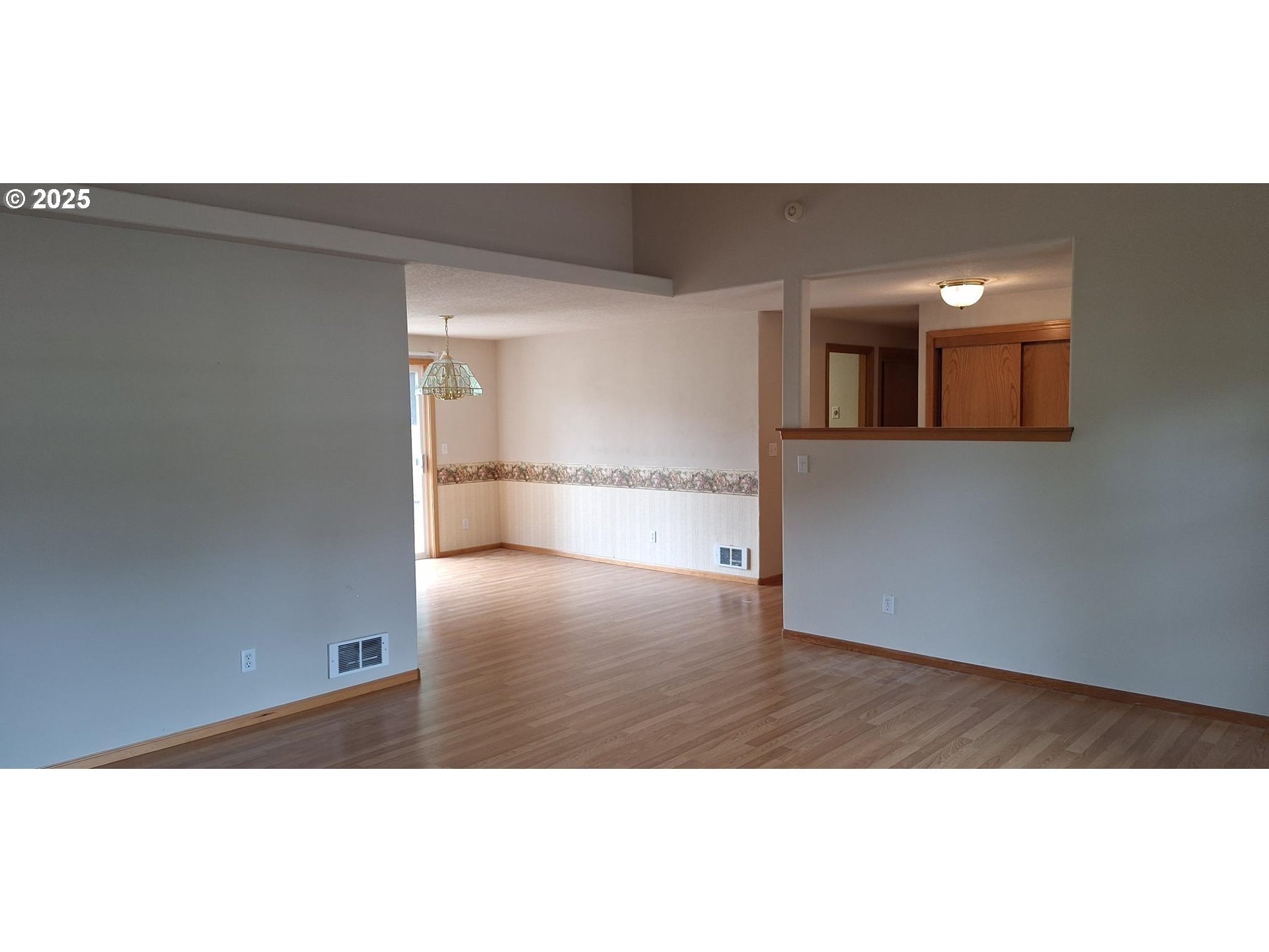 3890 SPRUCE ST, Florence, OR, 97439