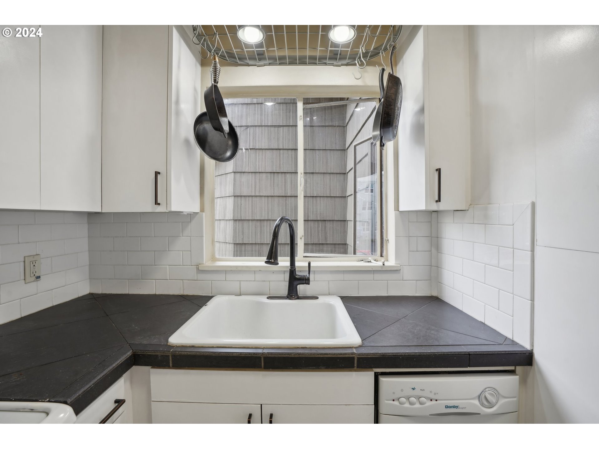 Photo #7: 699455245 Listing: Photo #7