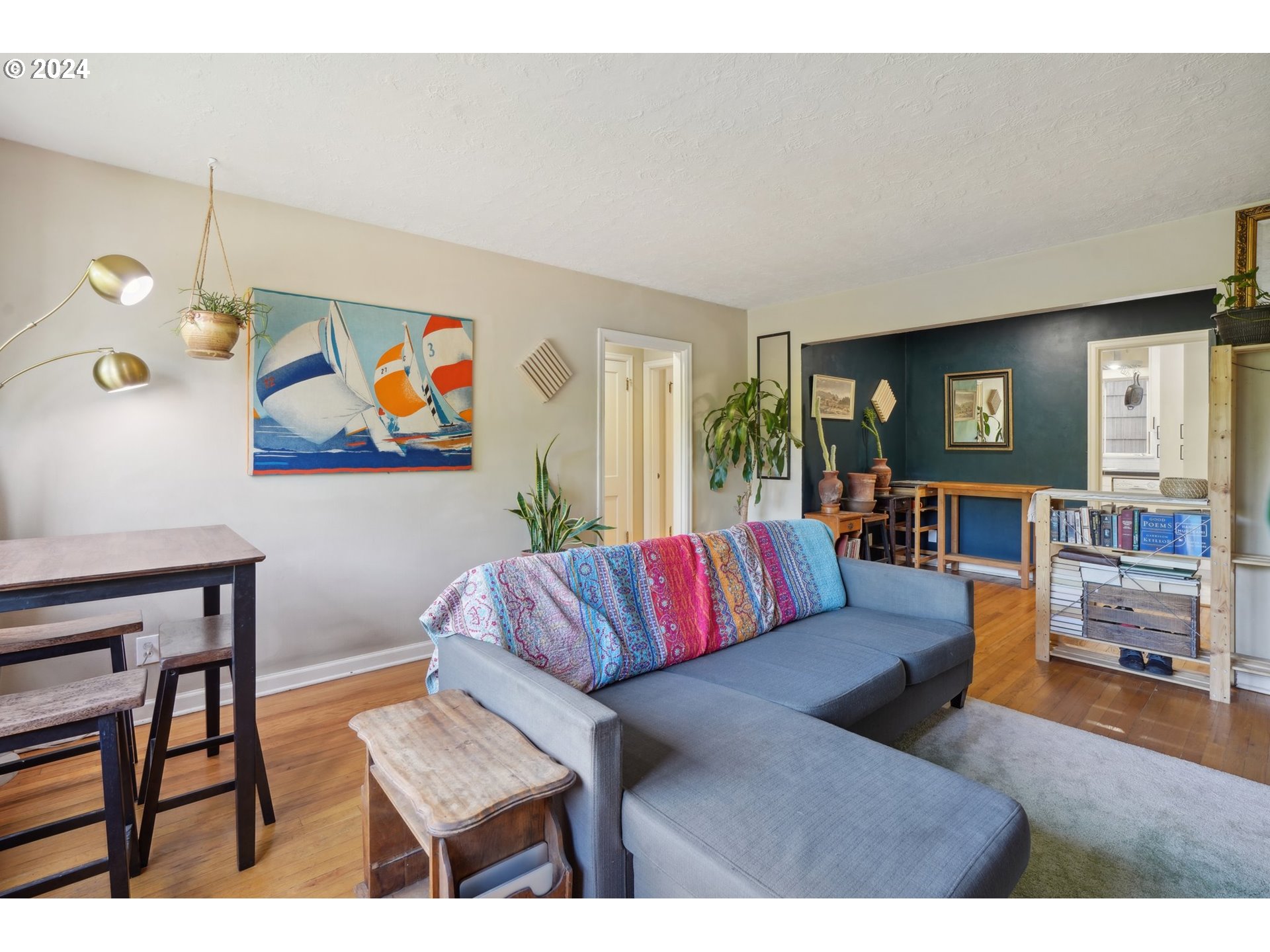 Photo #4: 699455245 Listing: Photo #4