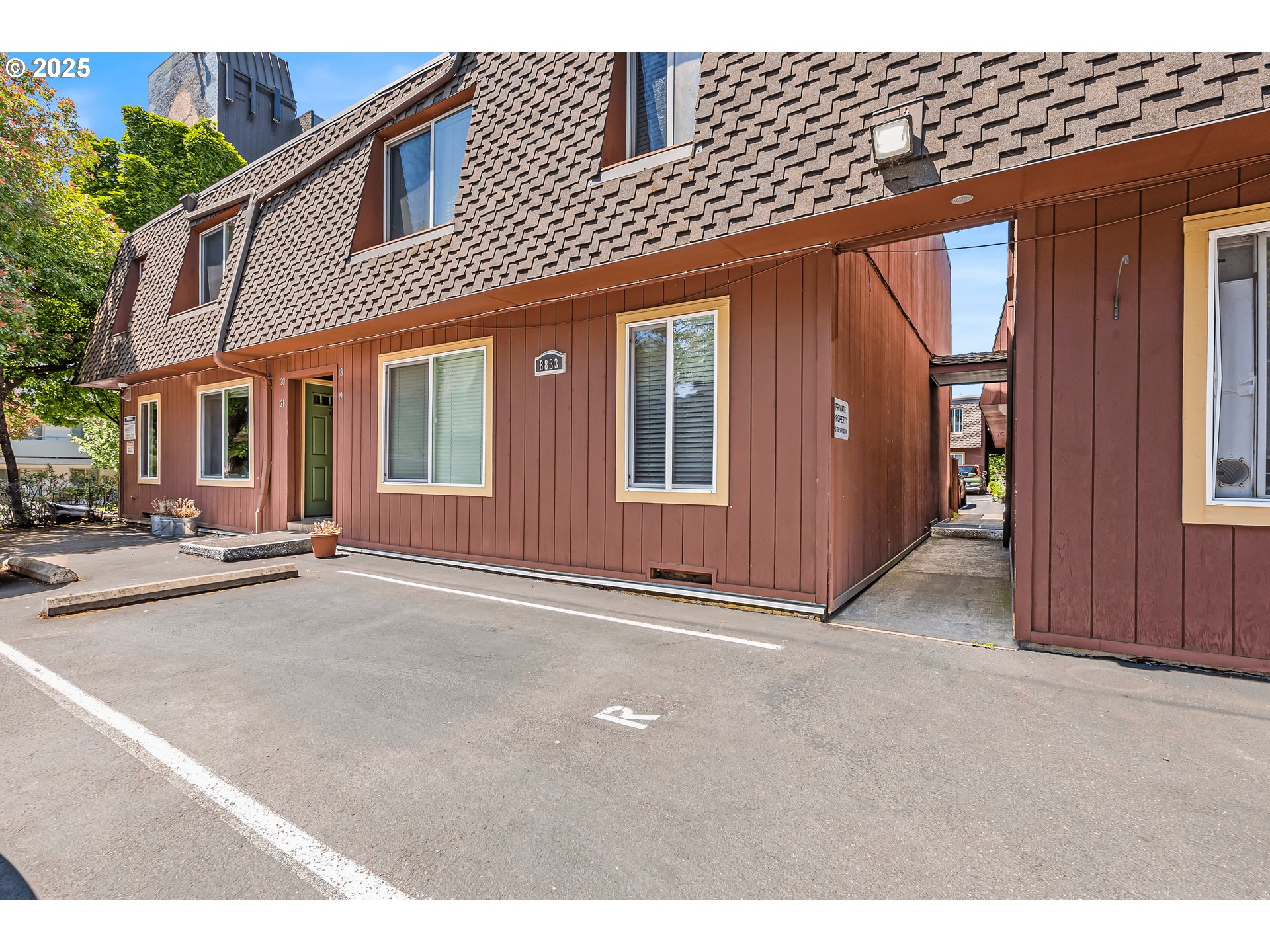Photo #9: 699535185 Listing: Photo #9