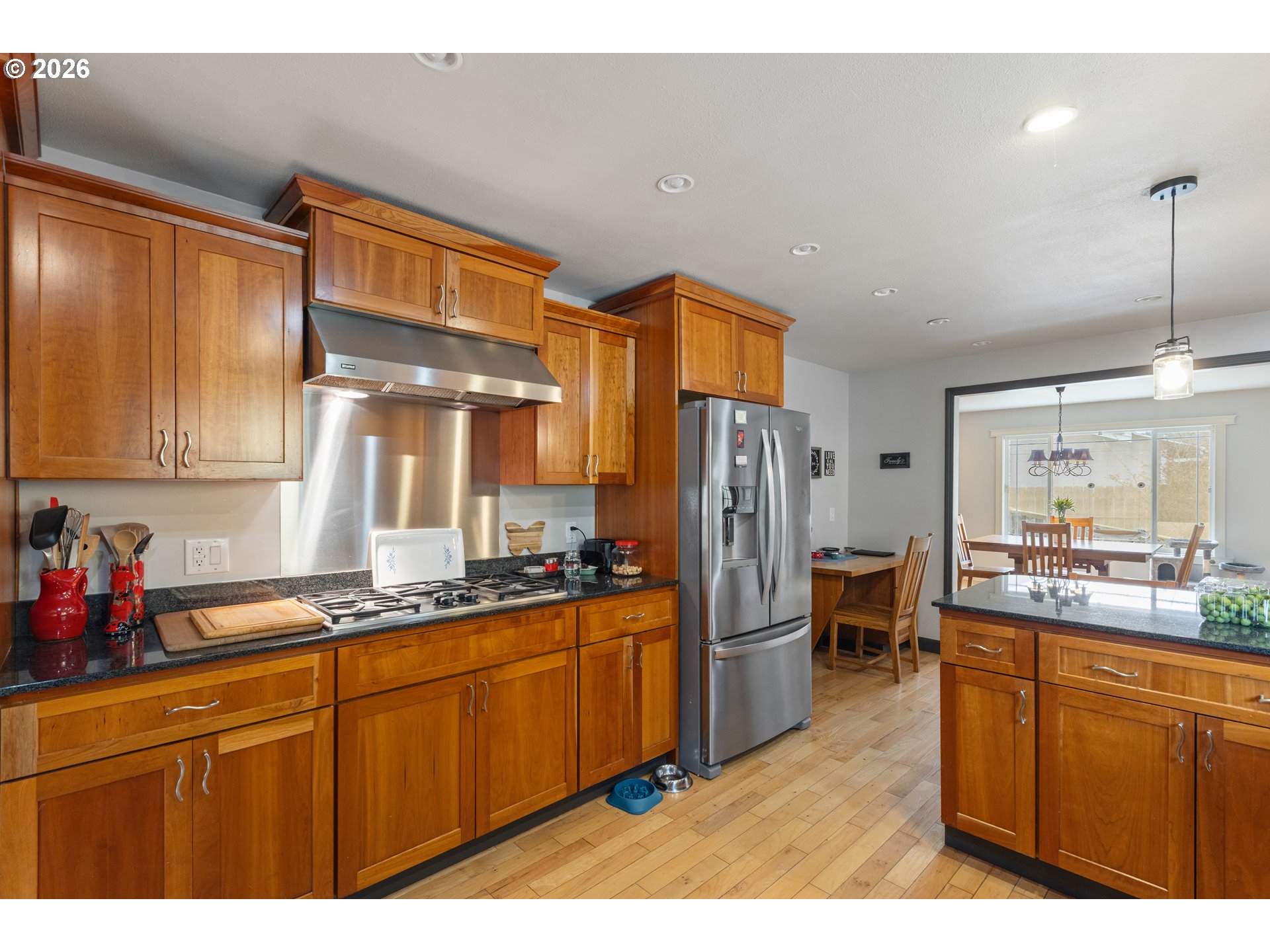 137 N RIVER DR, Roseburg, OR, 97470