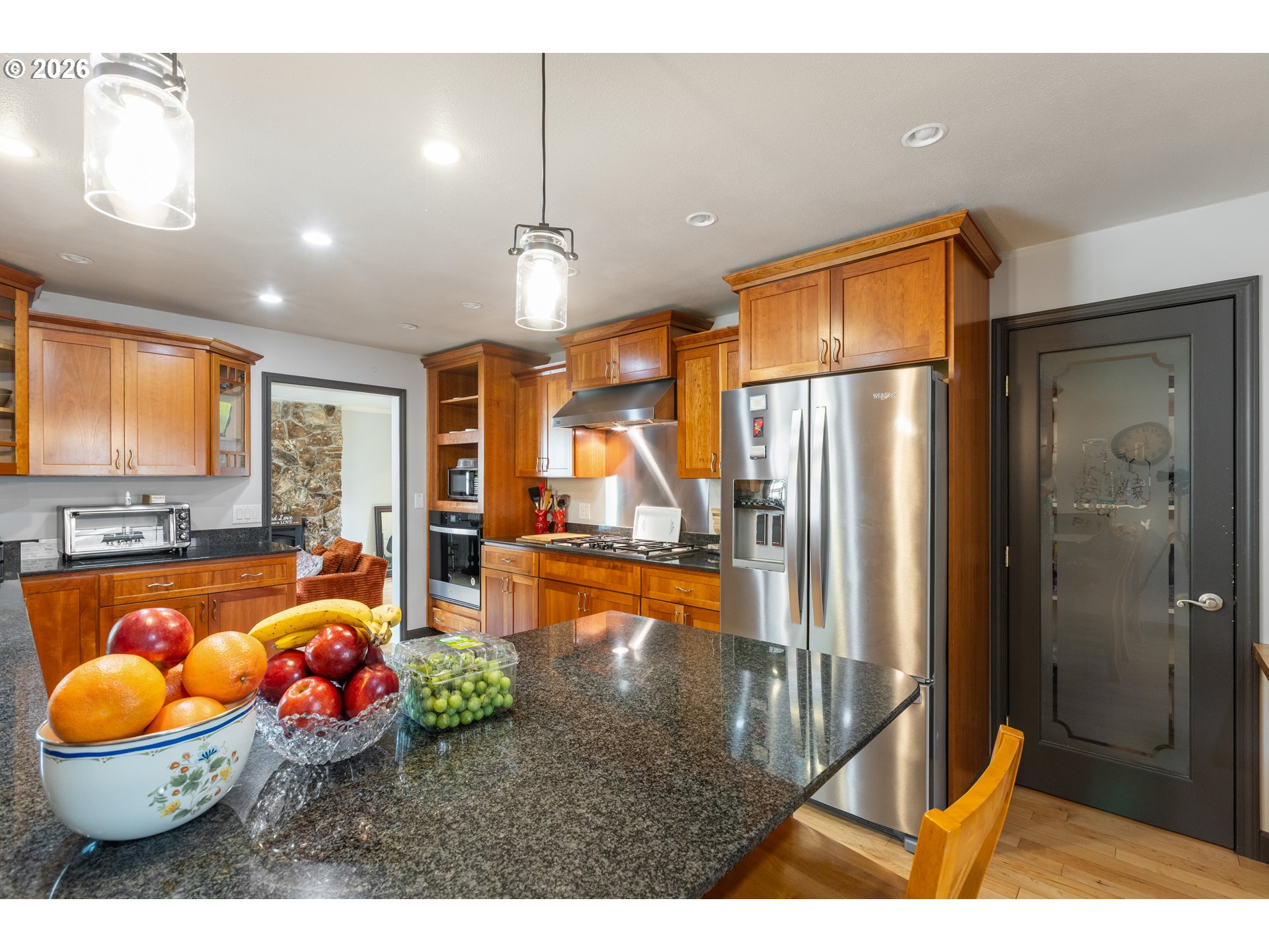 137 N RIVER DR, Roseburg, OR, 97470