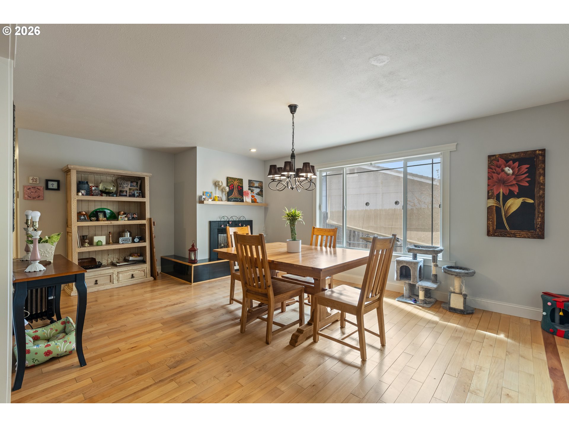 137 N RIVER DR, Roseburg, OR, 97470