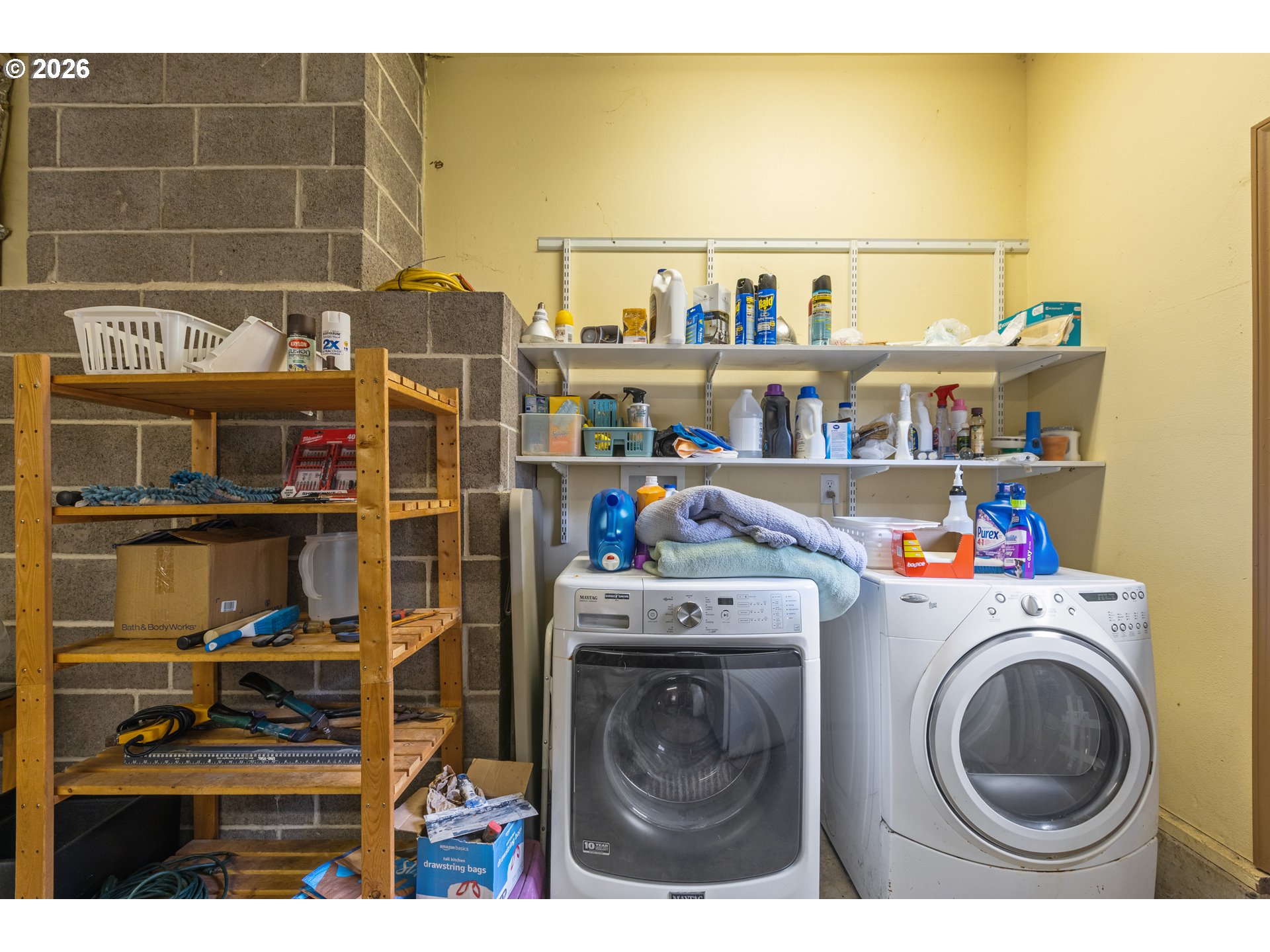 137 N RIVER DR, Roseburg, OR, 97470