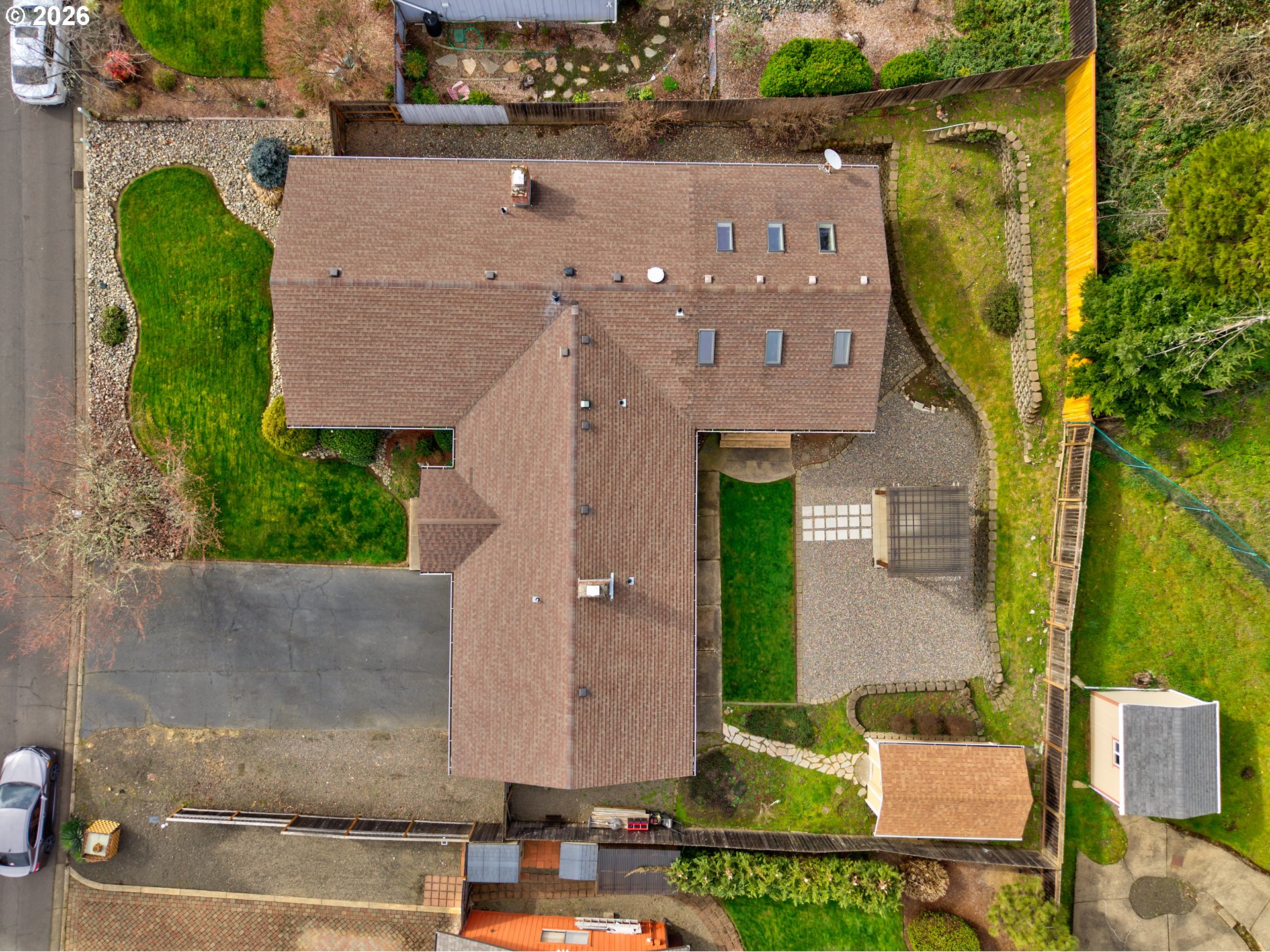 137 N RIVER DR, Roseburg, OR, 97470