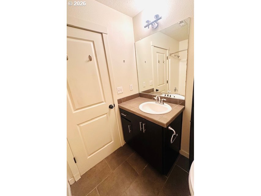 Photo #25: 700619481 Listing: Photo #25