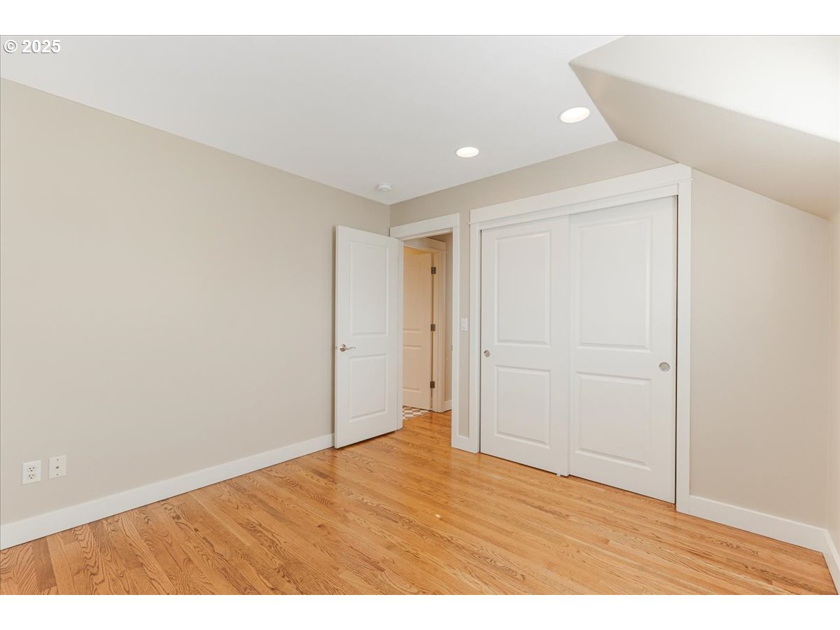 Photo #29: 700929414 Listing: Photo #29