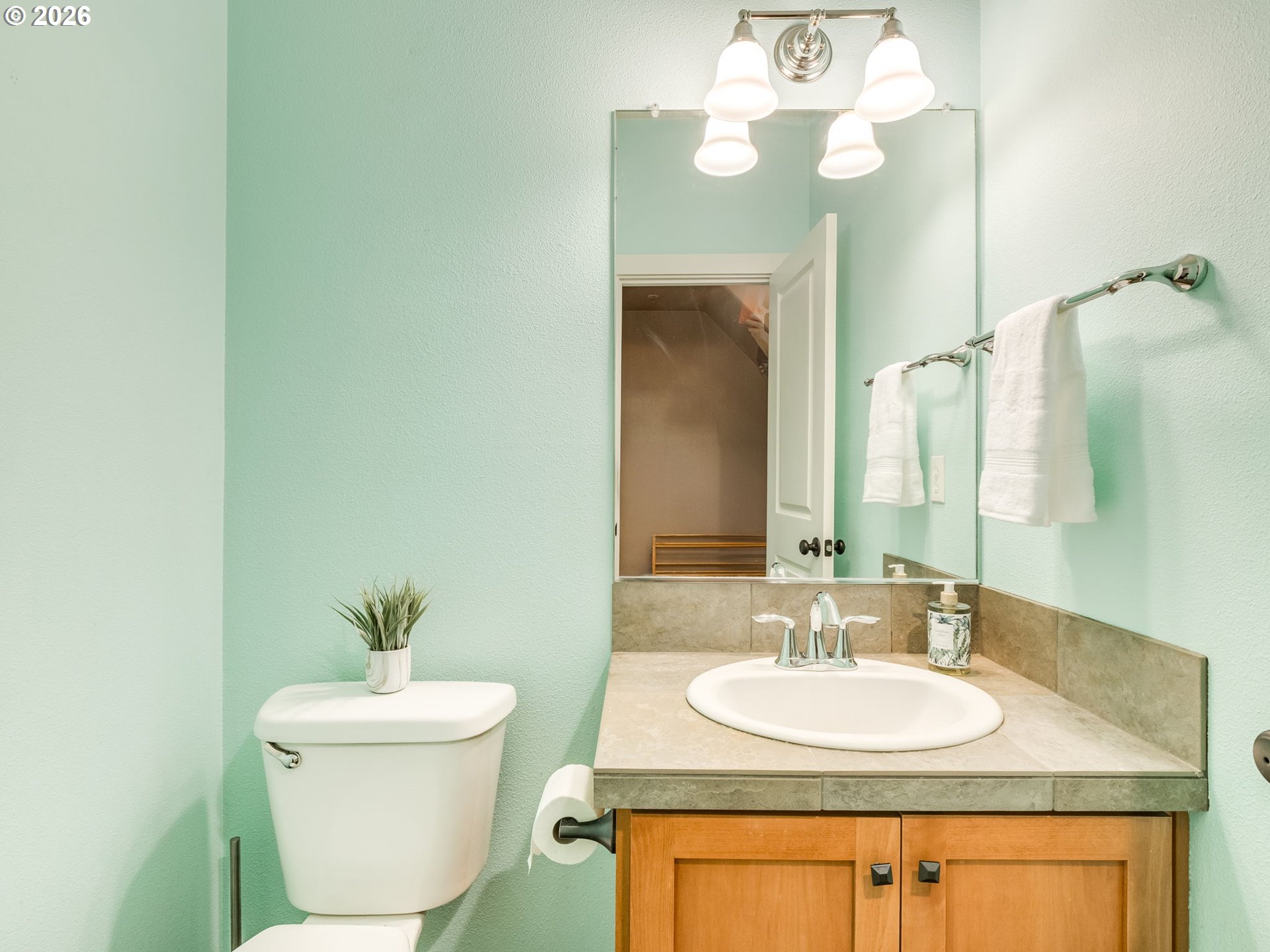 Photo #10: 701573334 Listing: Photo #10