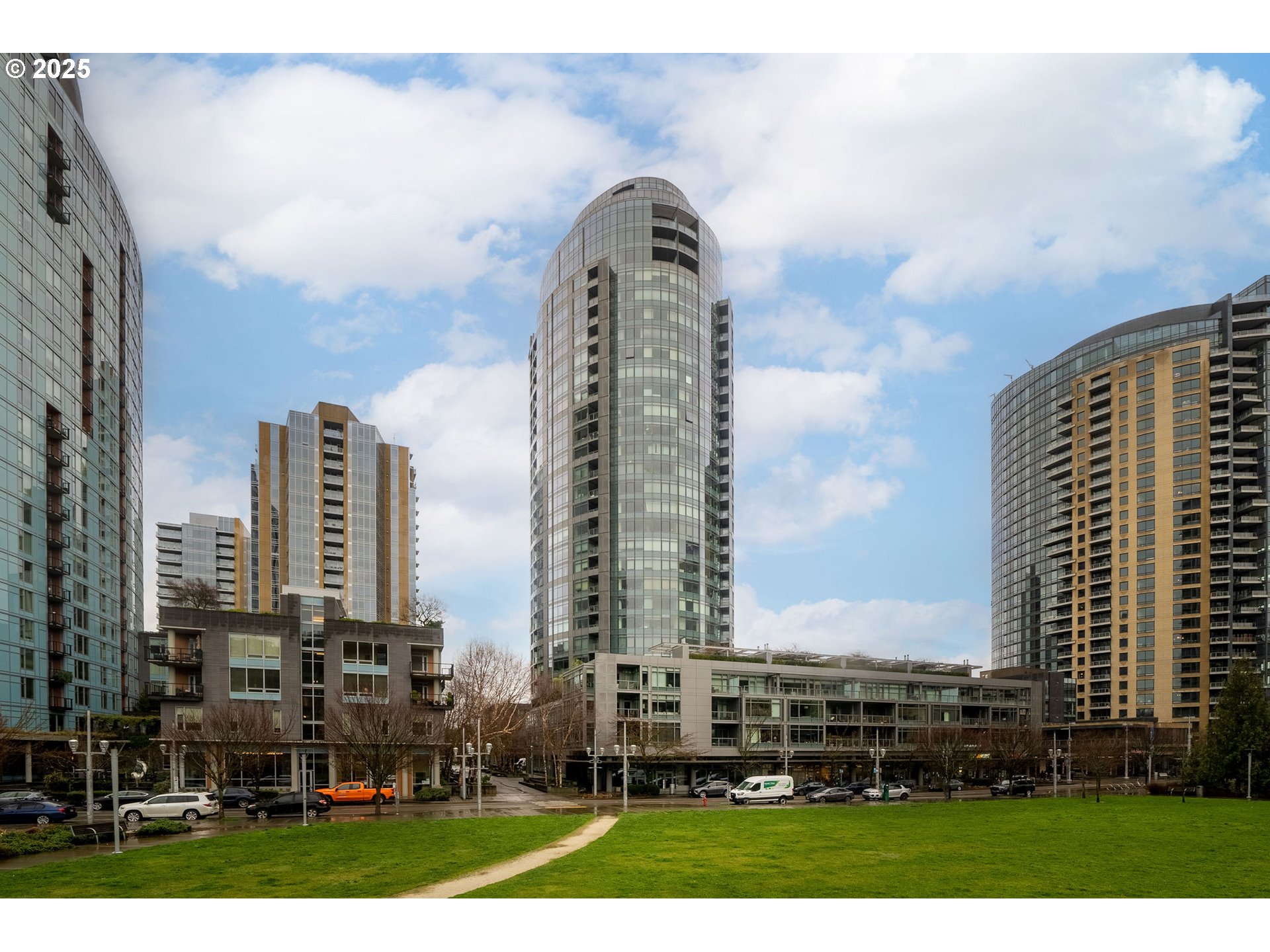 3601 S RIVER PKWY UNIT 800, Portland, OR, 97239