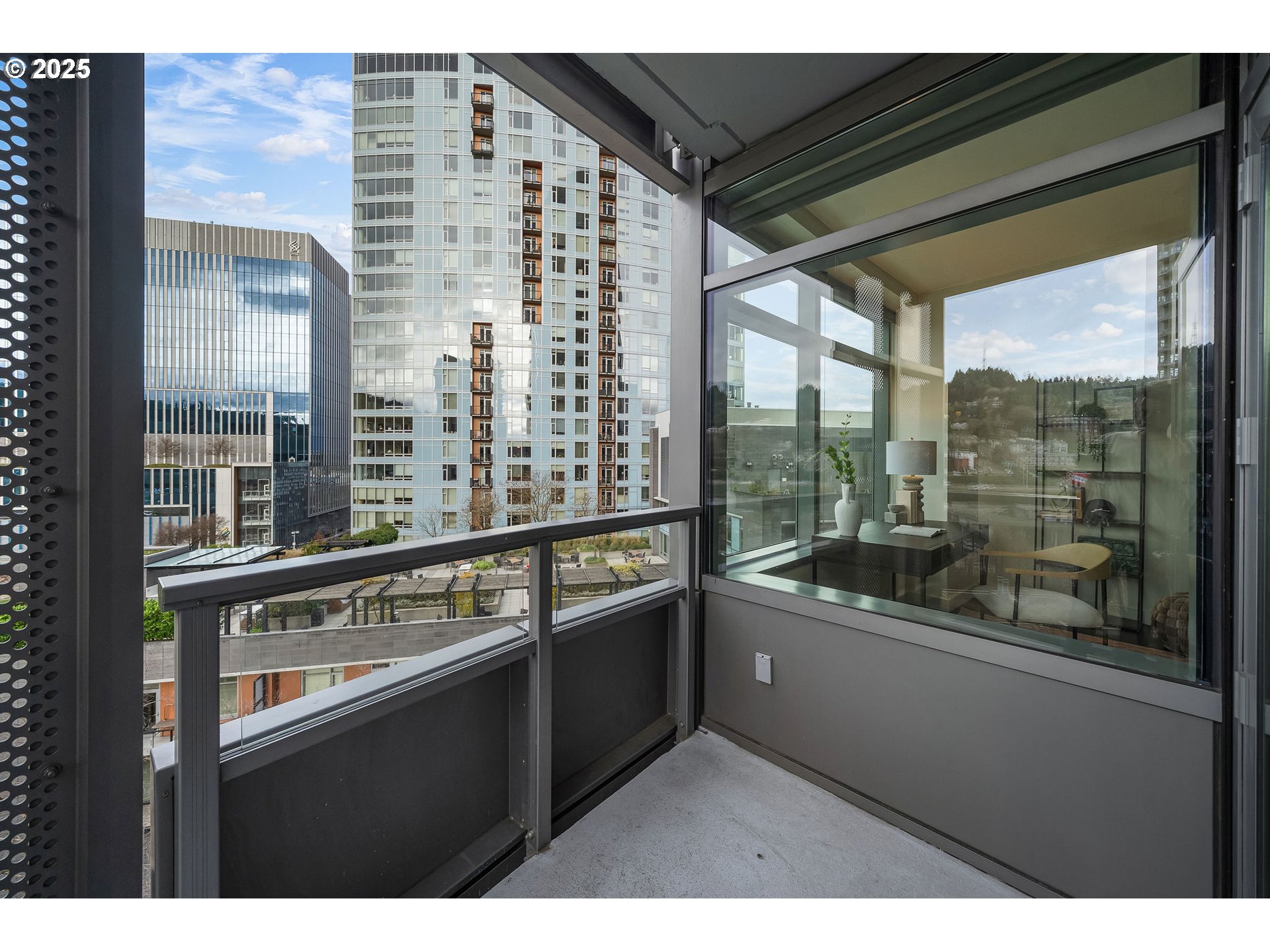 3601 S RIVER PKWY UNIT 800, Portland, OR, 97239