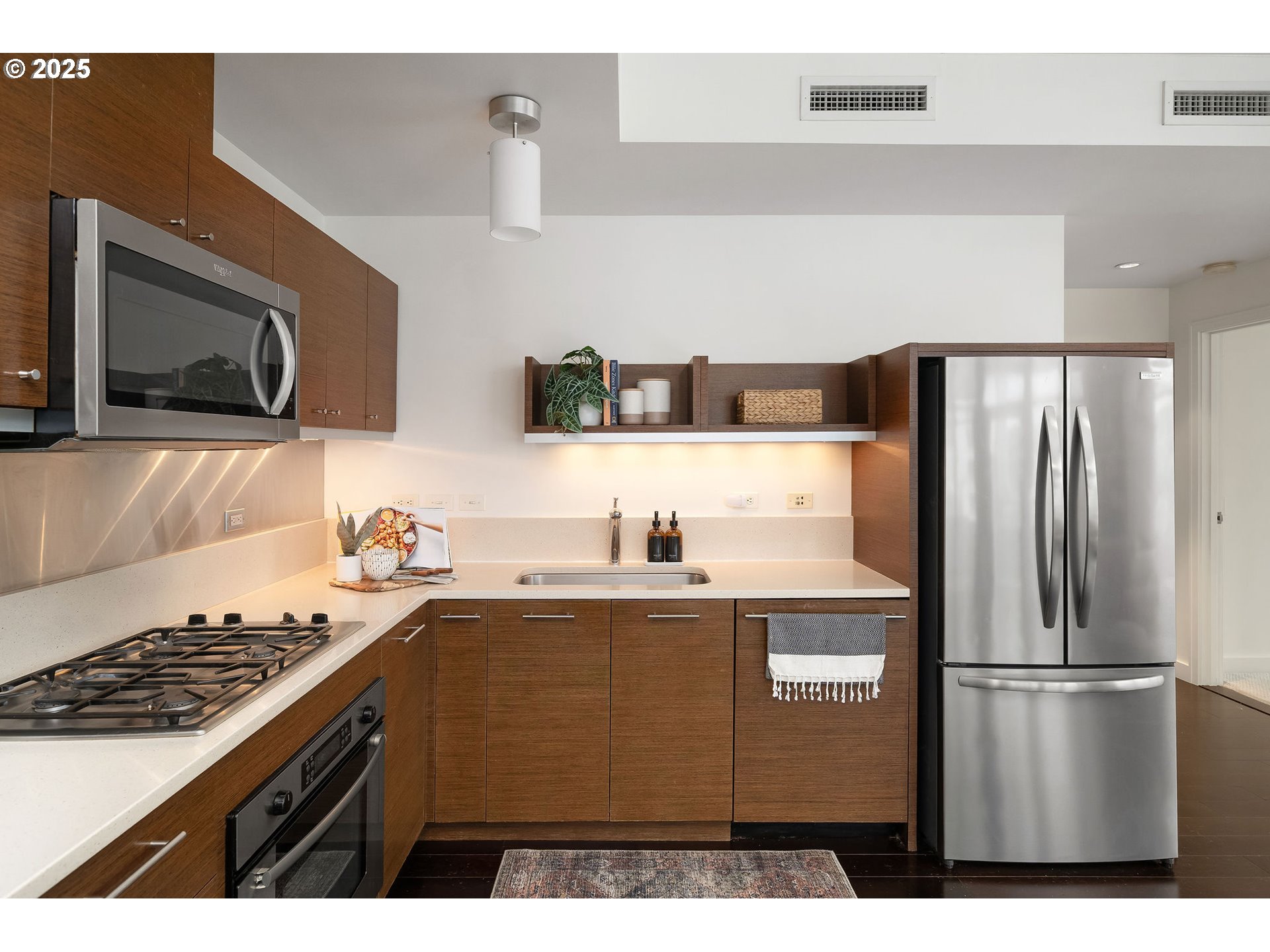 3601 S RIVER PKWY UNIT 800, Portland, OR, 97239
