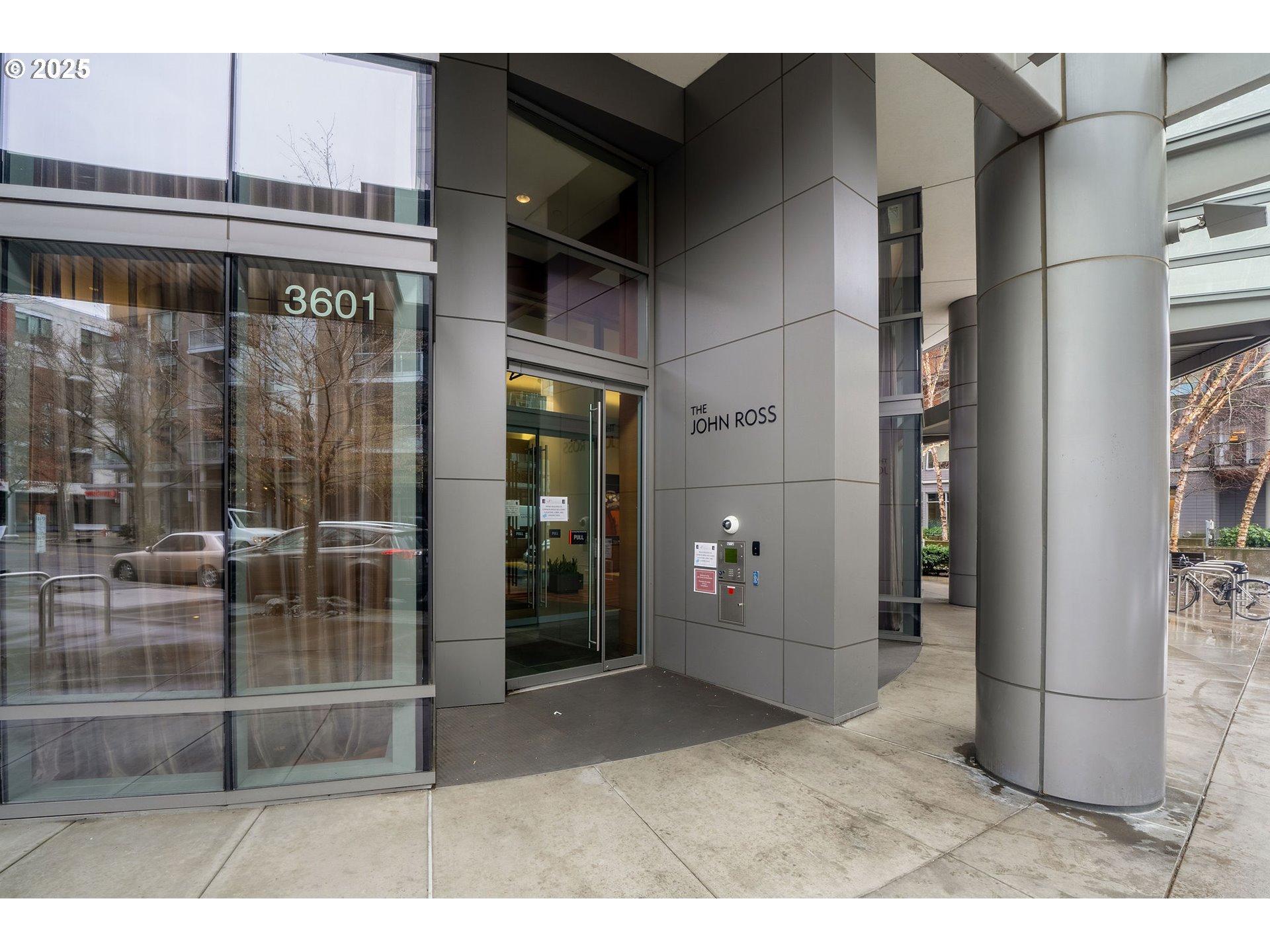 3601 S RIVER PKWY UNIT 800, Portland, OR, 97239