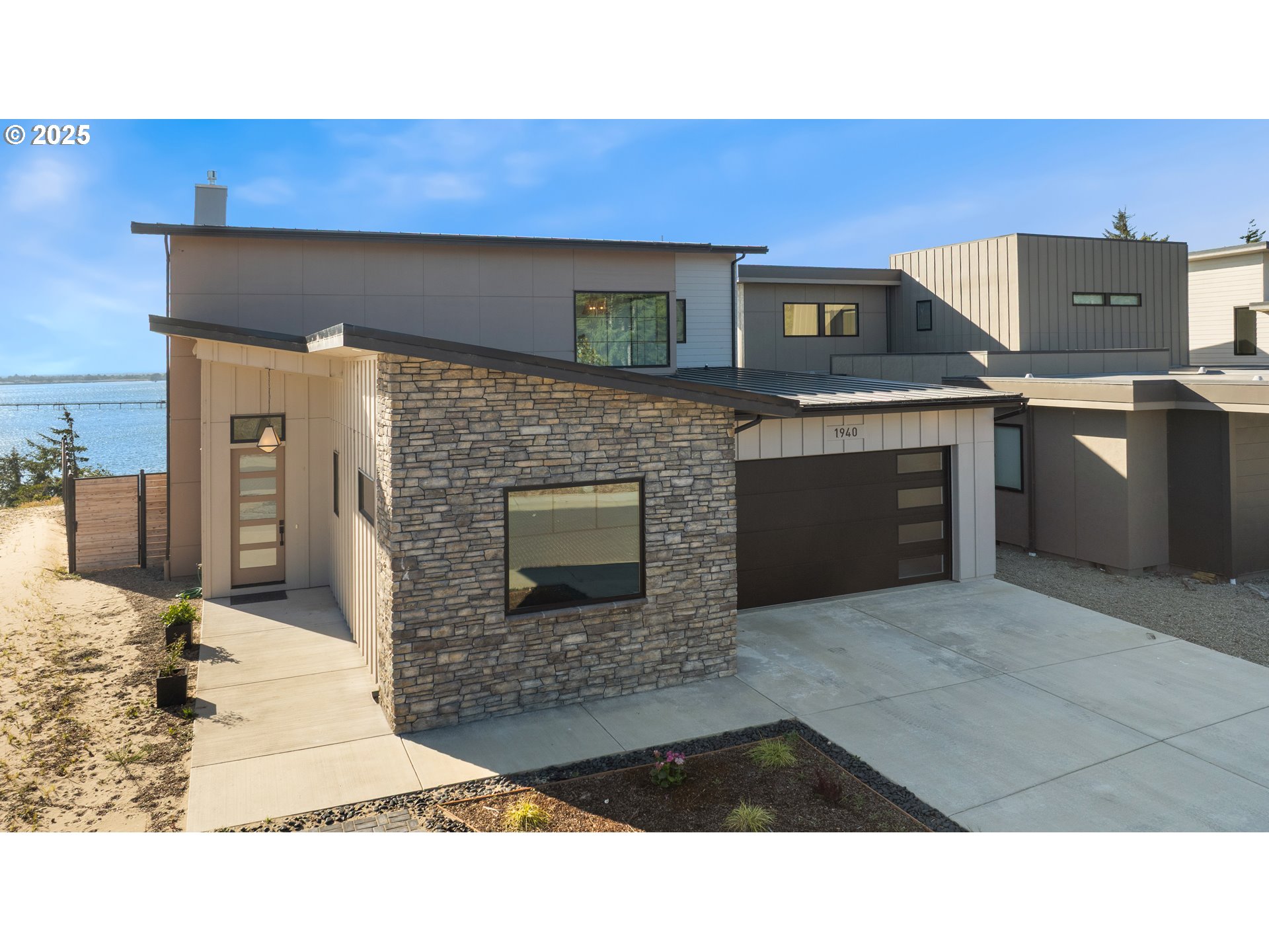 1940 PACIFIC VIEW LN, Coos Bay, OR, 97420