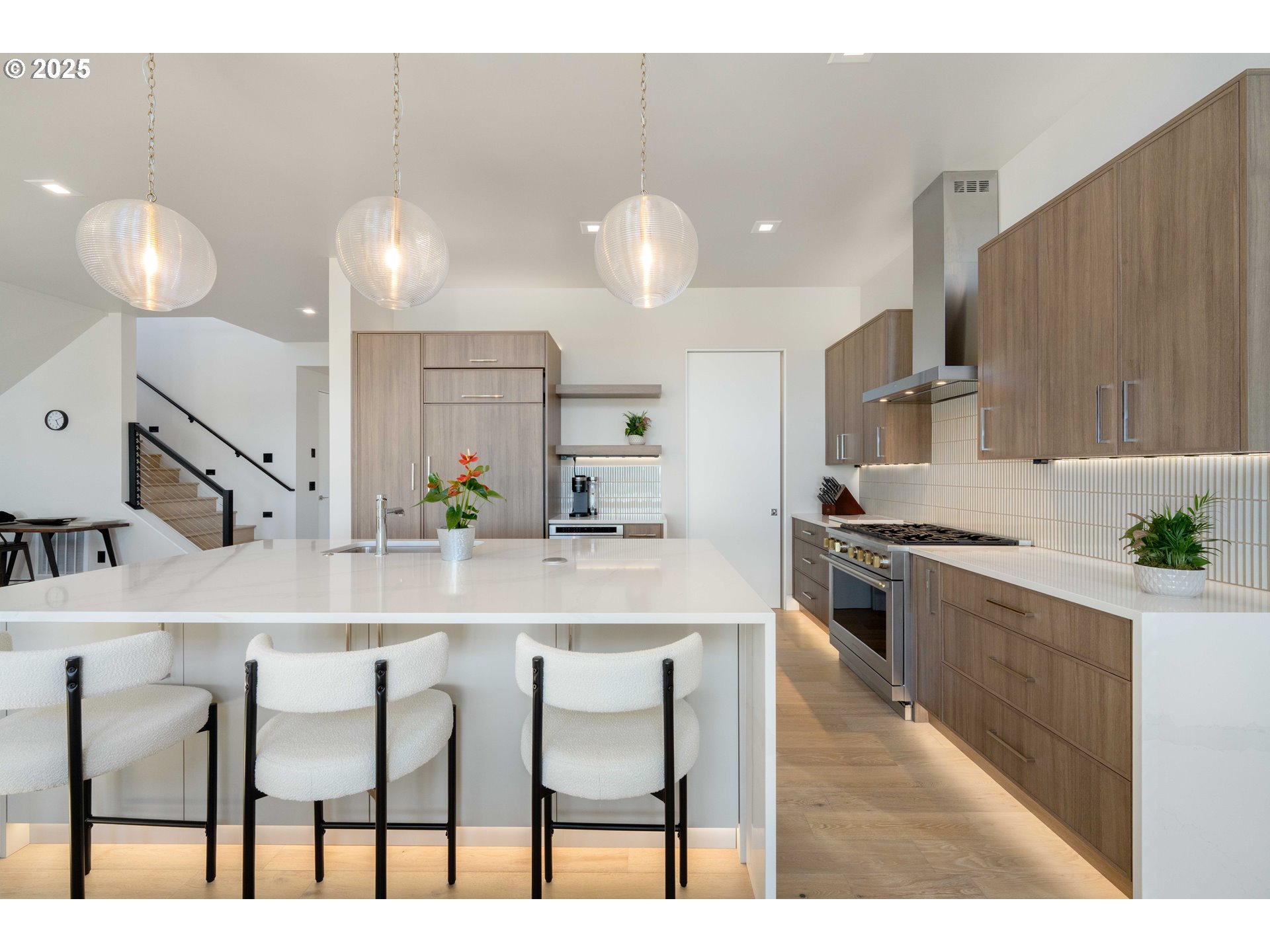 1940 PACIFIC VIEW LN, Coos Bay, OR, 97420