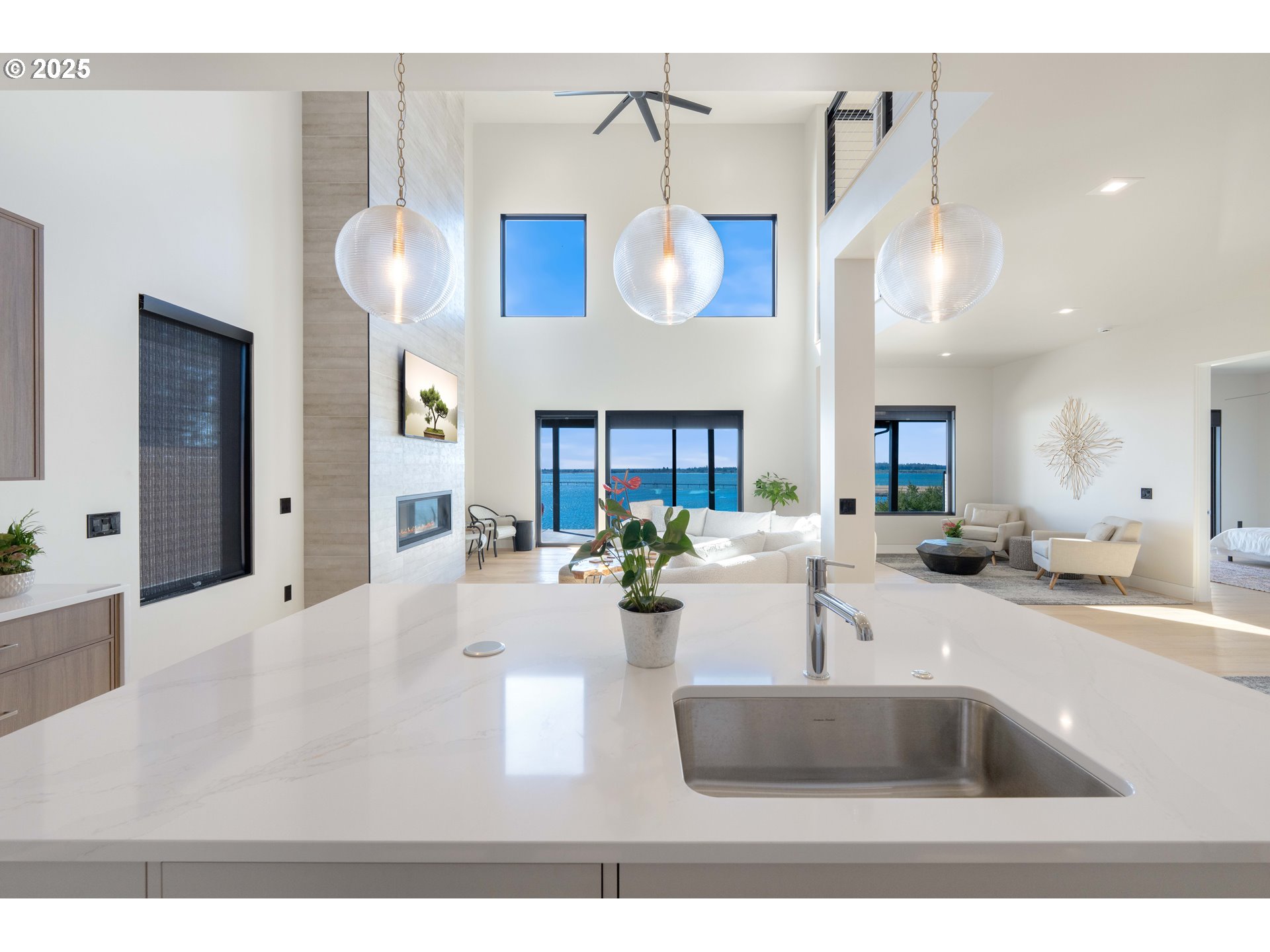 1940 PACIFIC VIEW LN, Coos Bay, OR, 97420