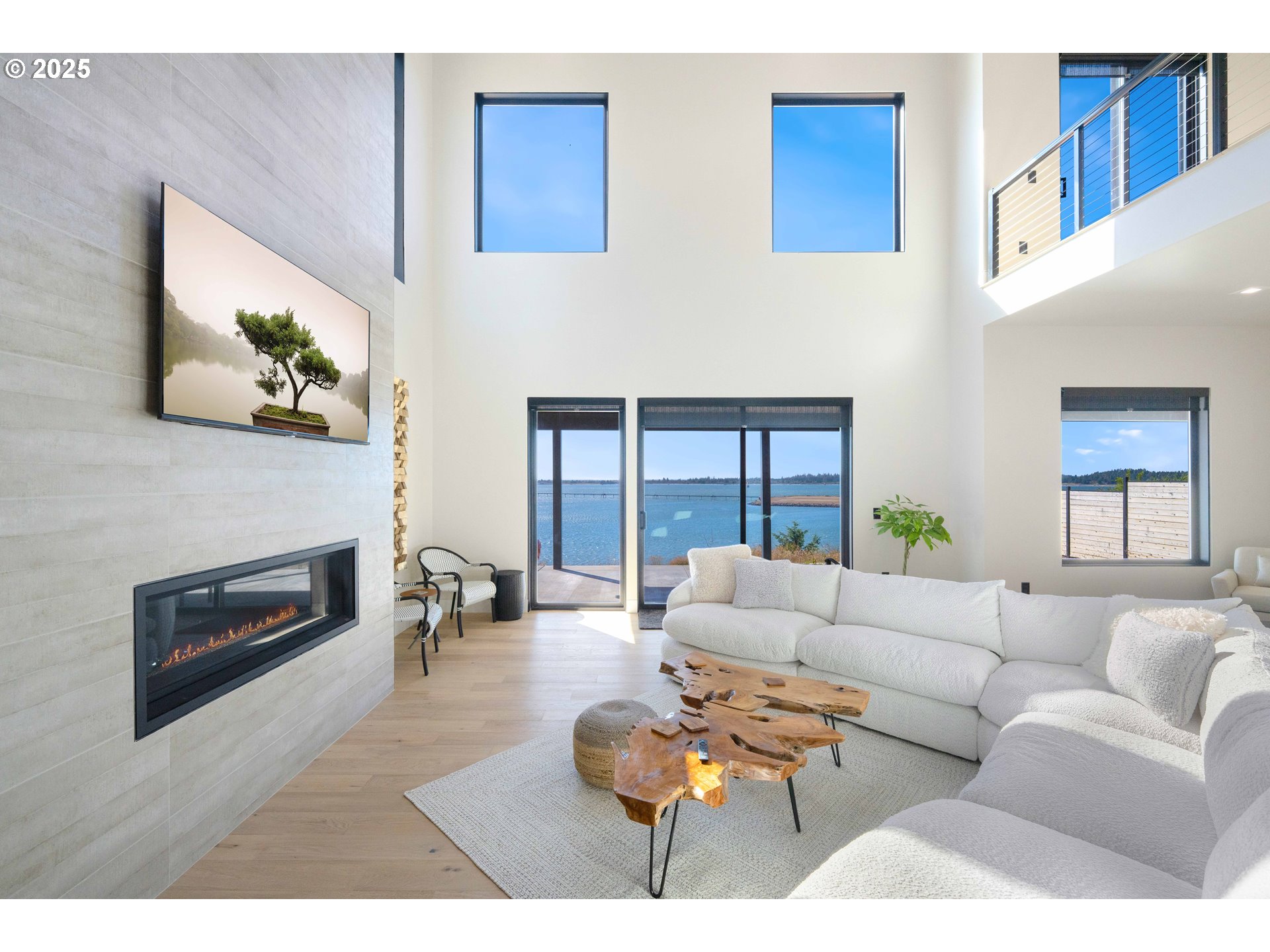 1940 PACIFIC VIEW LN, Coos Bay, OR, 97420