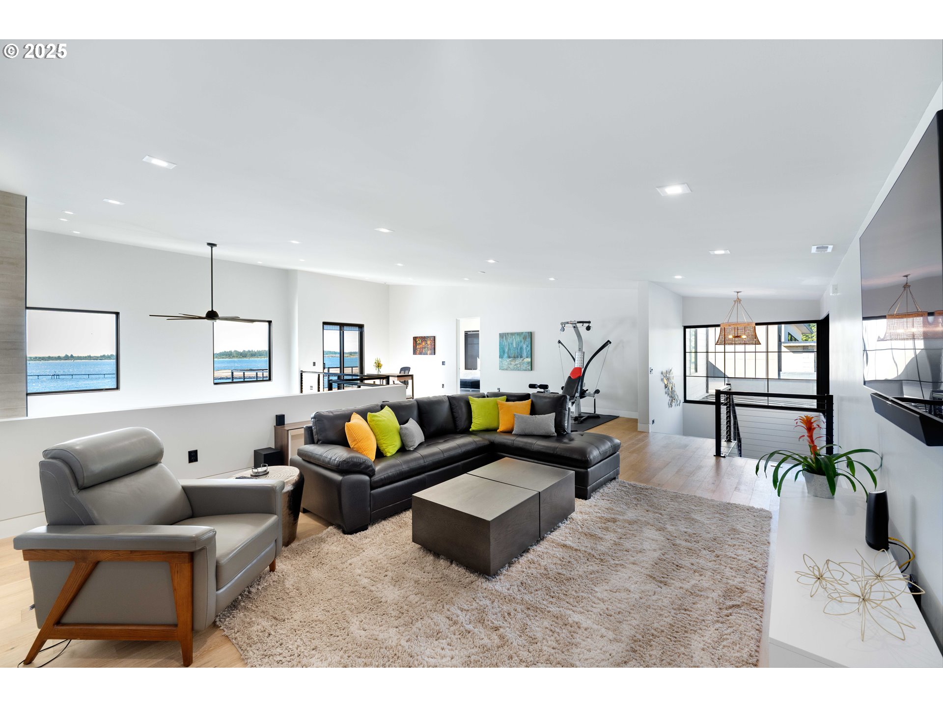 1940 PACIFIC VIEW LN, Coos Bay, OR, 97420