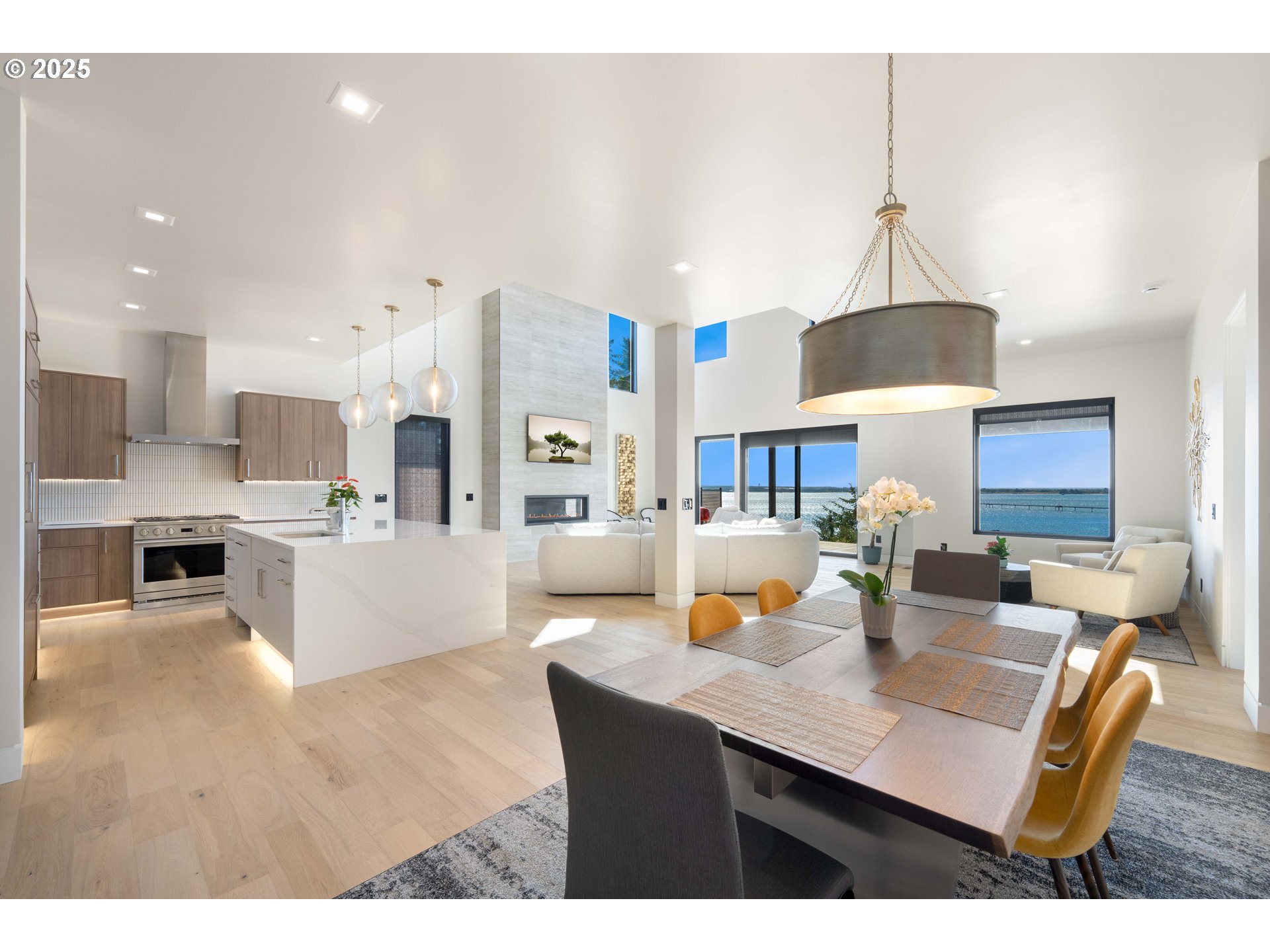 1940 PACIFIC VIEW LN, Coos Bay, OR, 97420