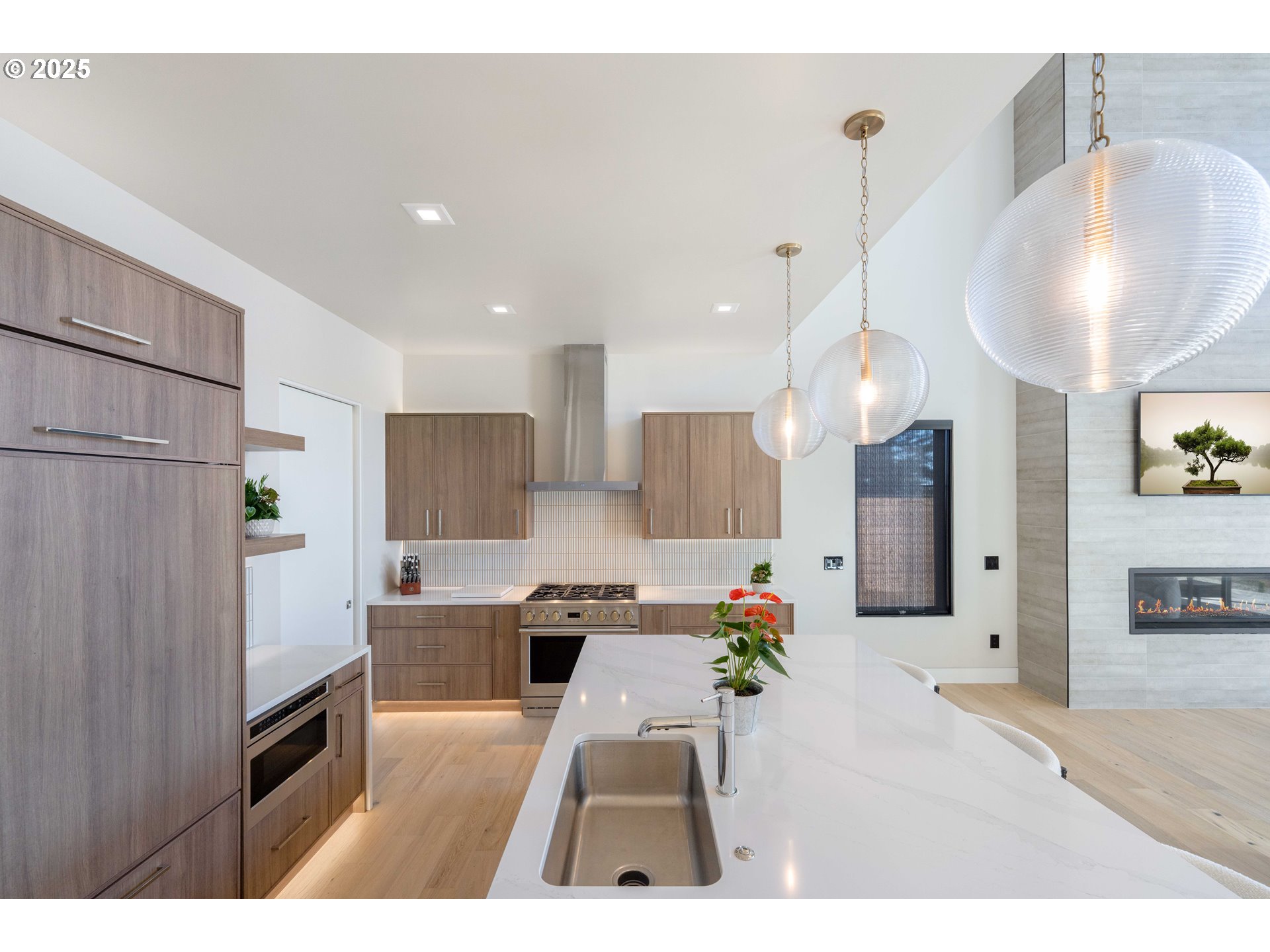 1940 PACIFIC VIEW LN, Coos Bay, OR, 97420