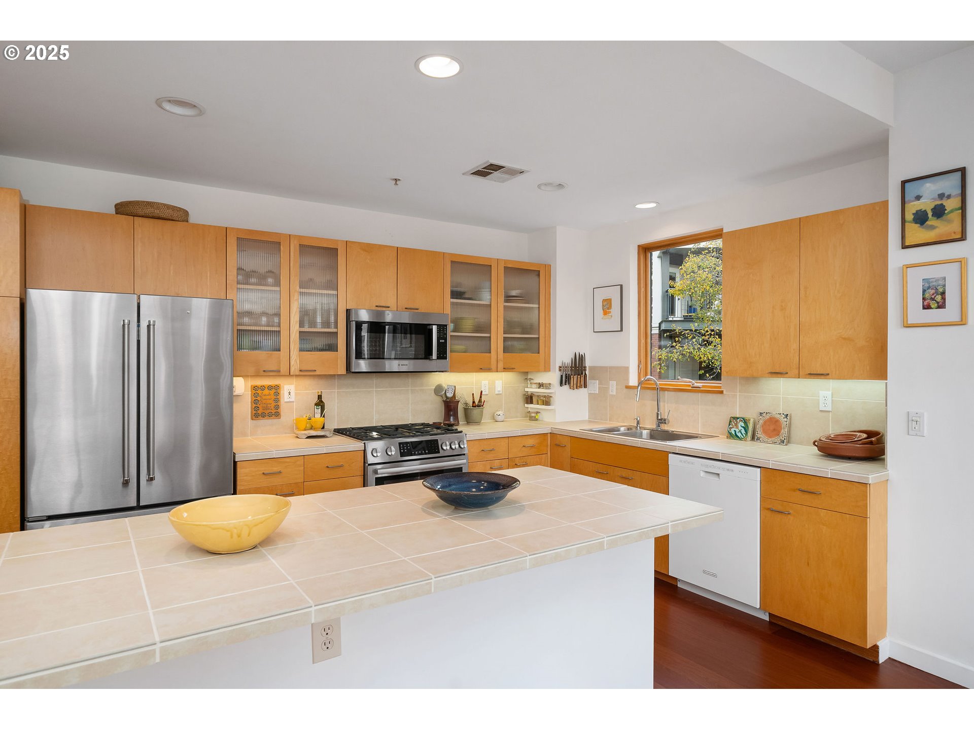 Photo #37: 704218643 Listing: Photo #37