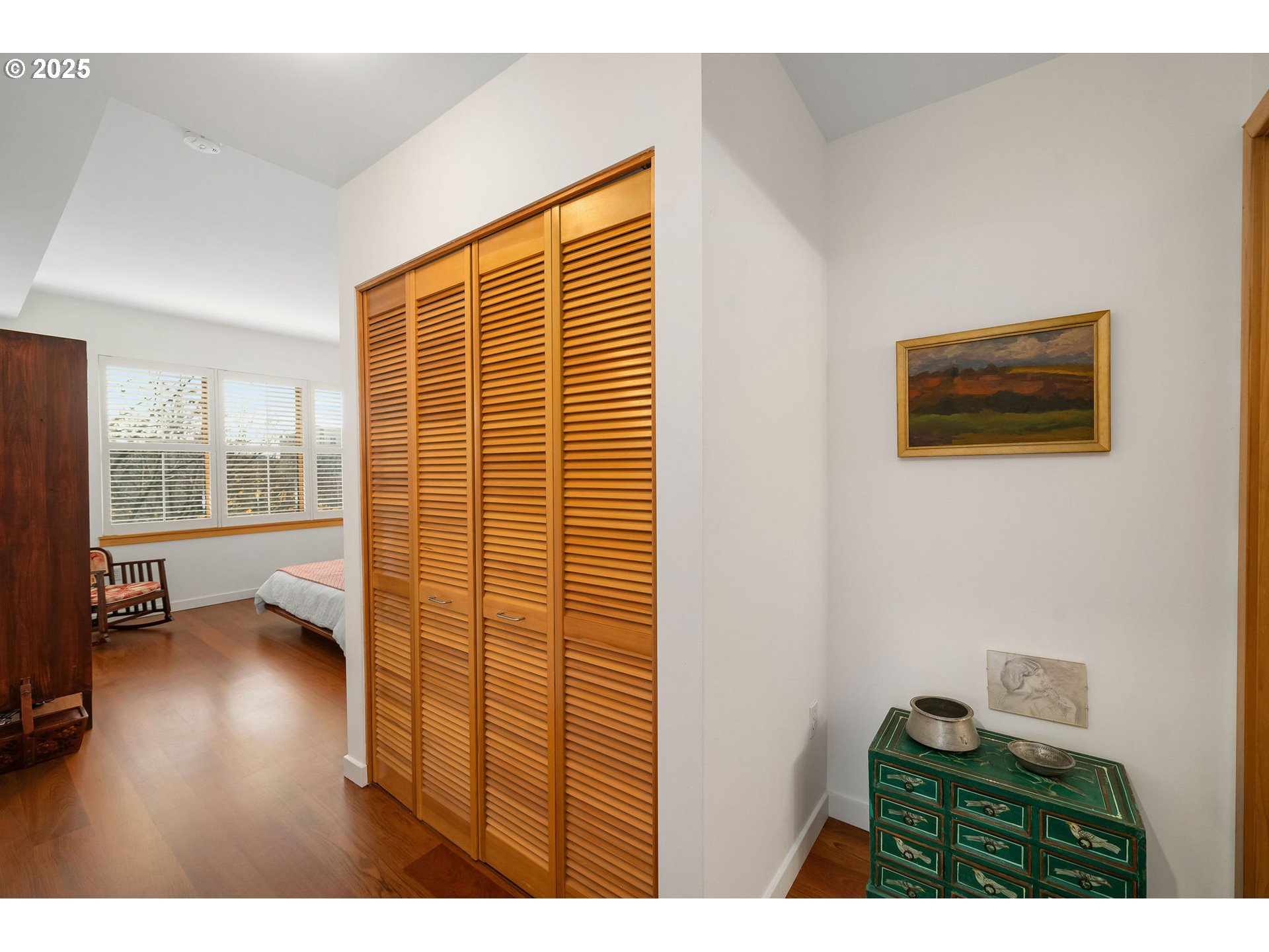 Photo #26: 704218643 Listing: Photo #26