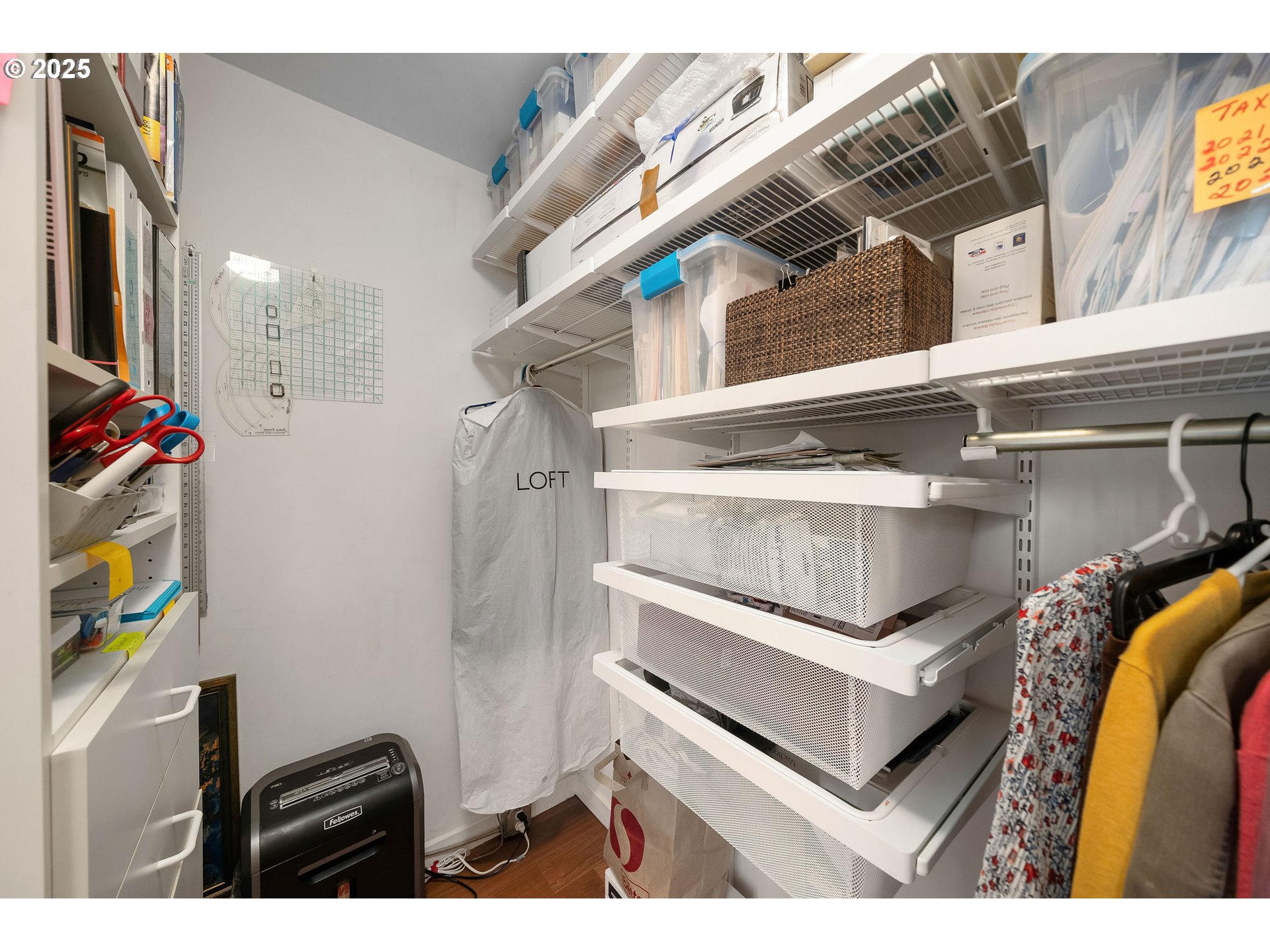 Photo #22: 704218643 Listing: Photo #22