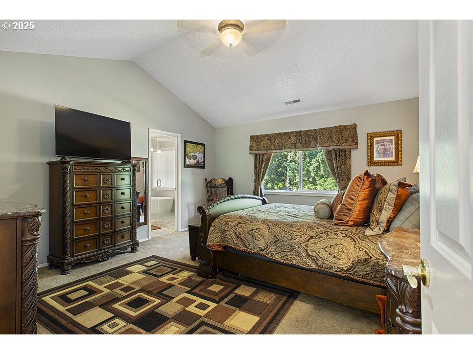 2619 NE CHARLOIS DR, Hillsboro, OR, 97124