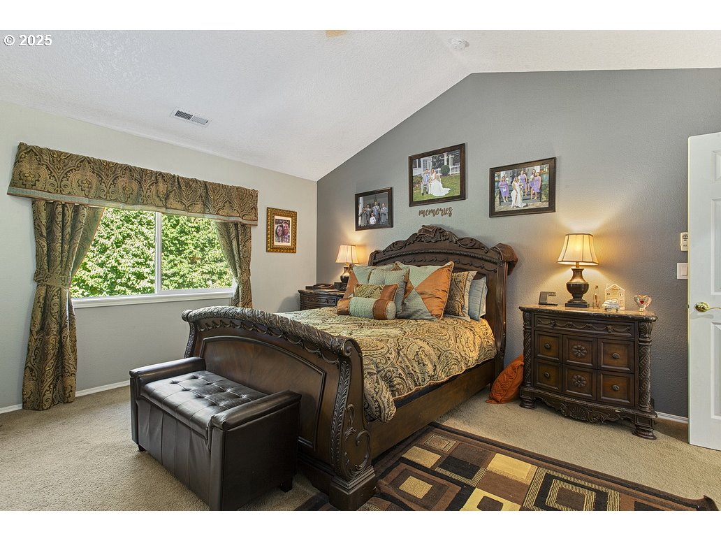 2619 NE CHARLOIS DR, Hillsboro, OR, 97124