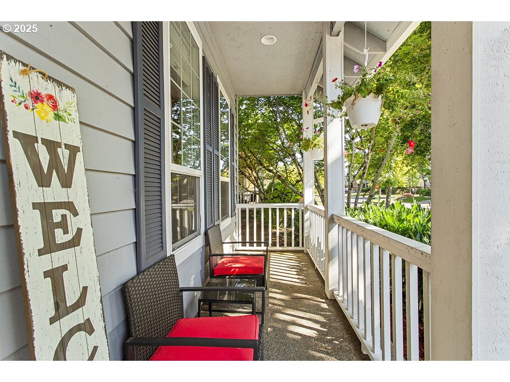 2619 NE CHARLOIS DR, Hillsboro, OR, 97124