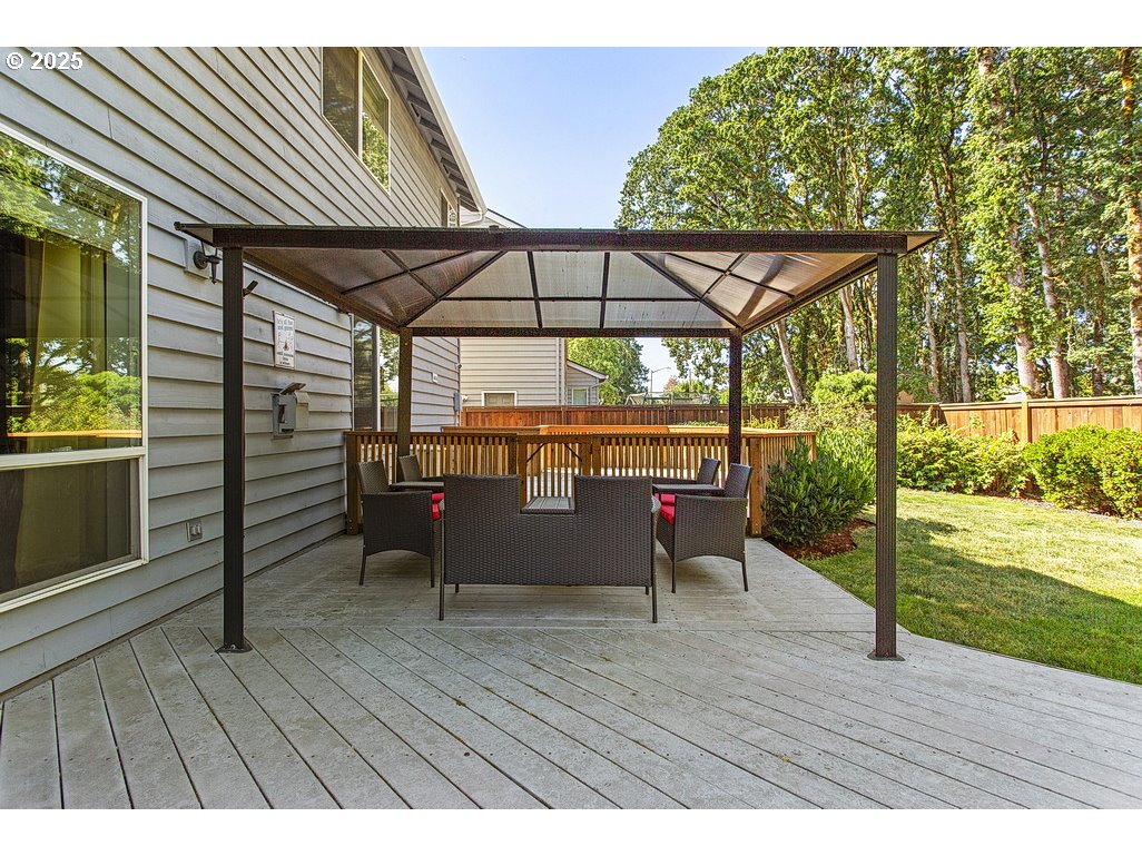 2619 NE CHARLOIS DR, Hillsboro, OR, 97124