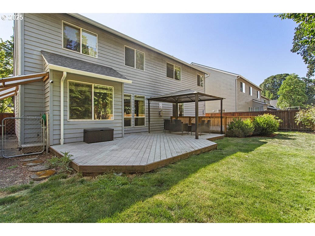 2619 NE CHARLOIS DR, Hillsboro, OR, 97124