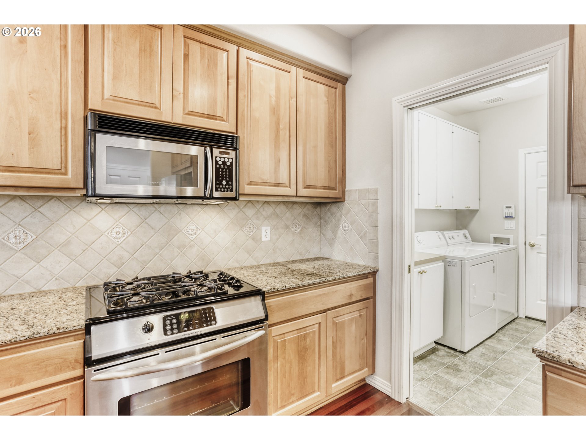 3696 CARMAN DR, Lake Oswego, OR, 97035