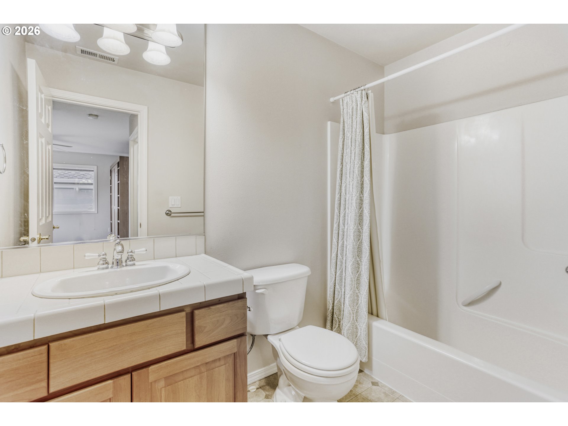 3696 CARMAN DR, Lake Oswego, OR, 97035