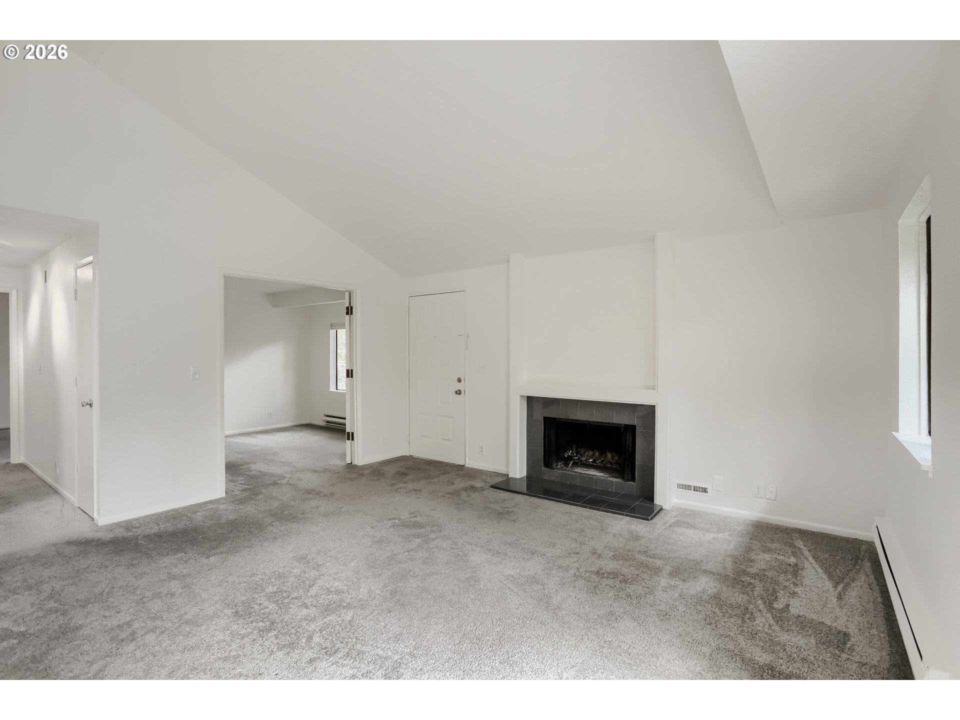 Photo #12: 704913738 Listing: Photo #12