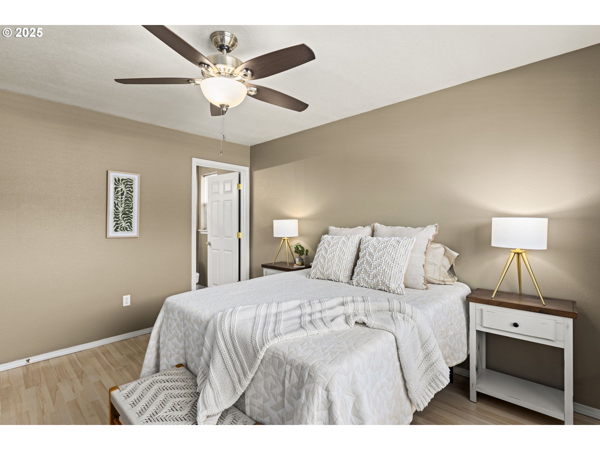 Photo #17: 705618115 Listing: Photo #17
