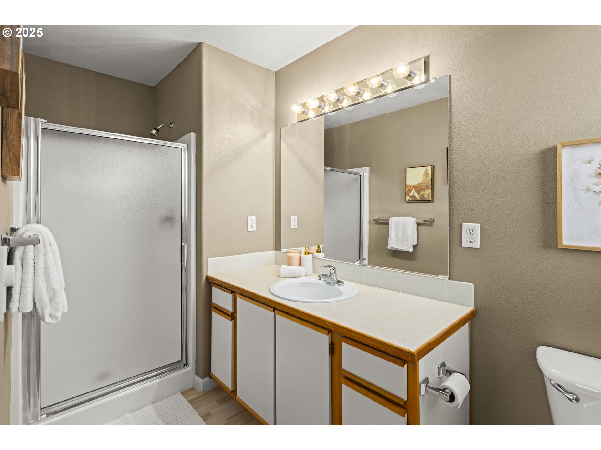 Photo #18: 705618115 Listing: Photo #18